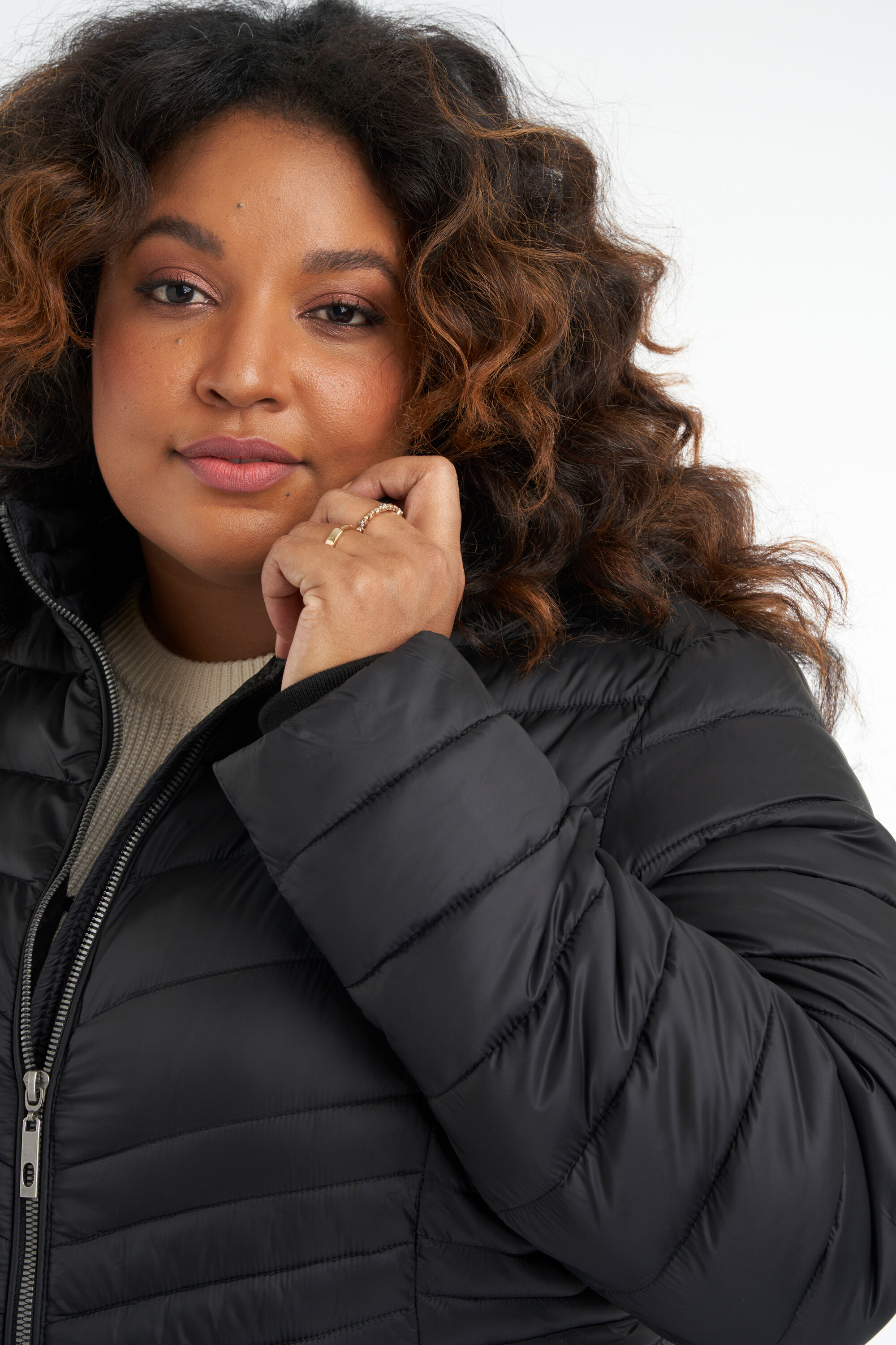 Veste l&eacute;g&egrave;re de mi-saison  image number 4