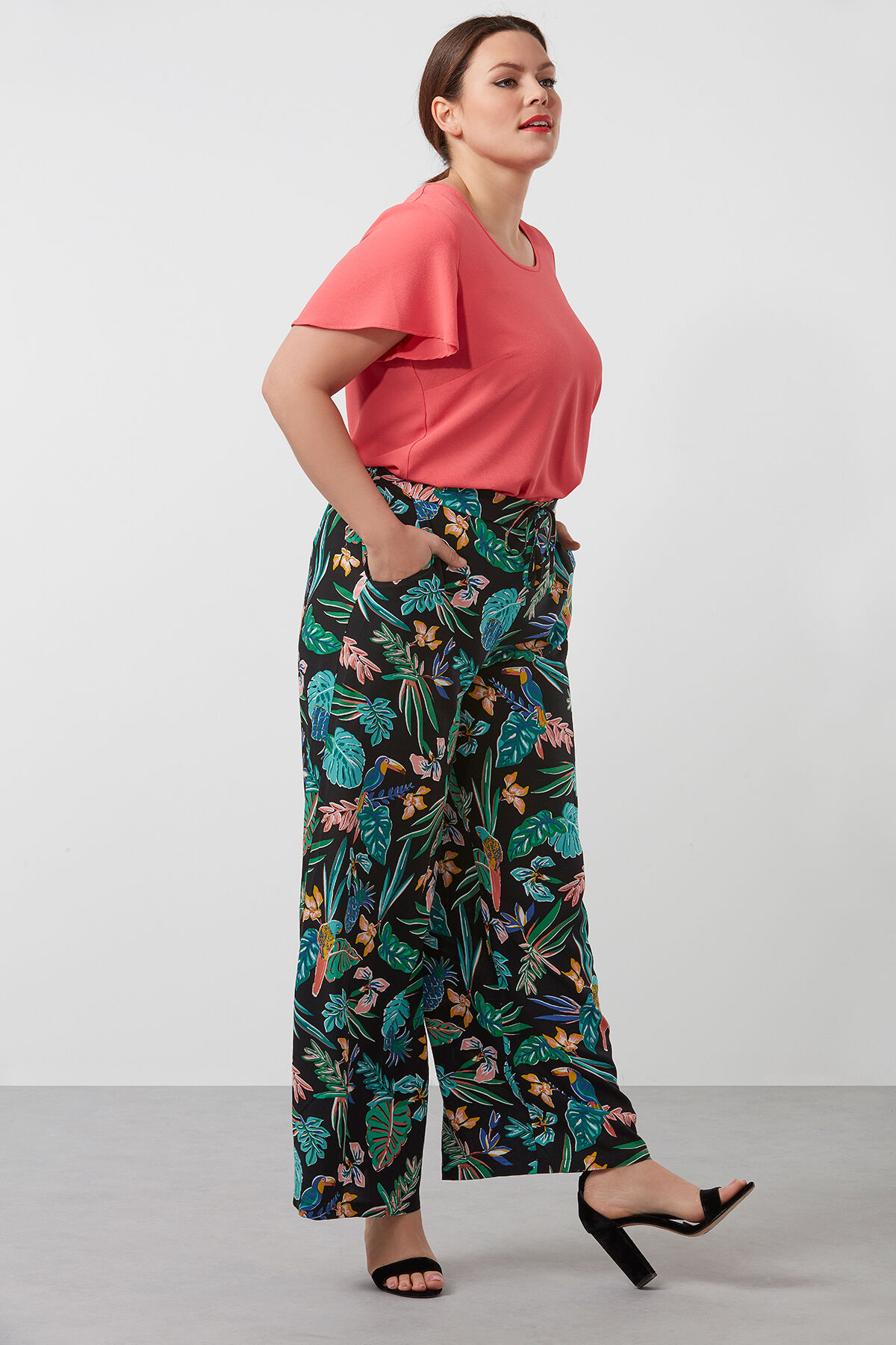 Chemisier avec manches papillon image number 3