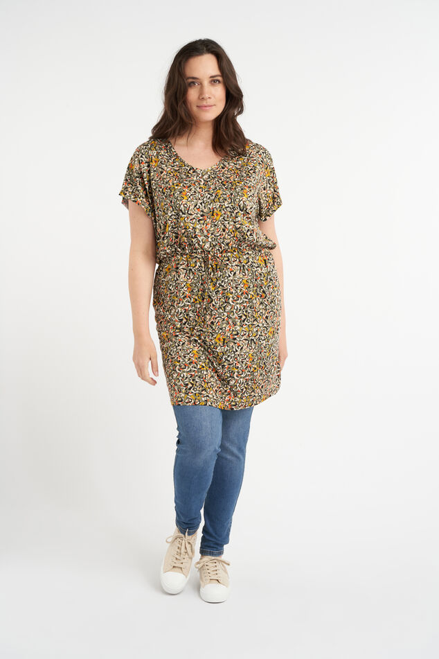 Tunique décorée en dentelle image number 5