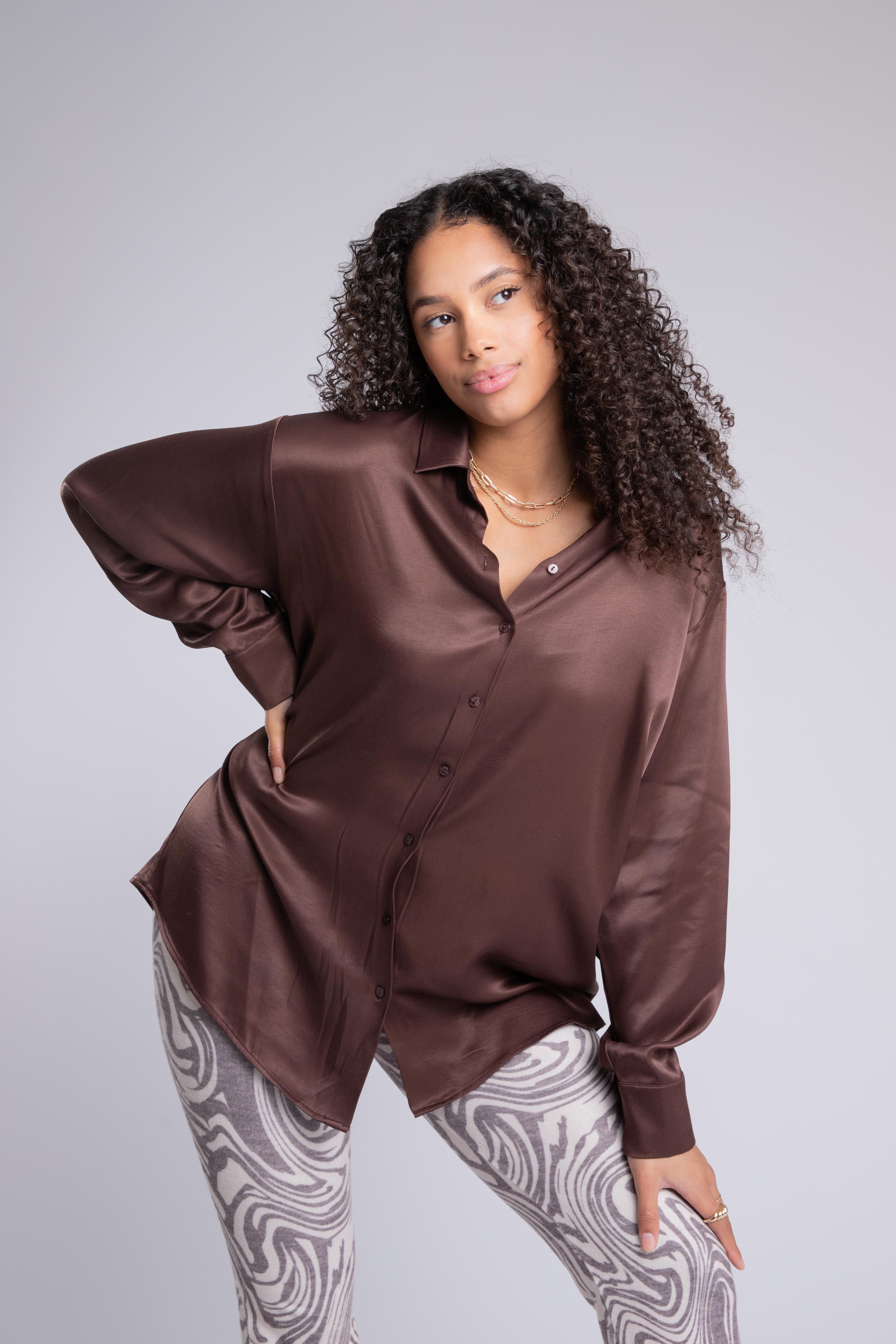 Chemisier en satin  image number 5