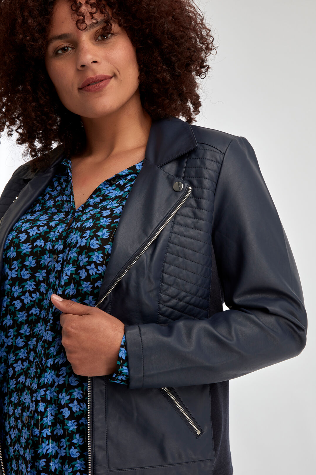 Veste en similicuir image number 4