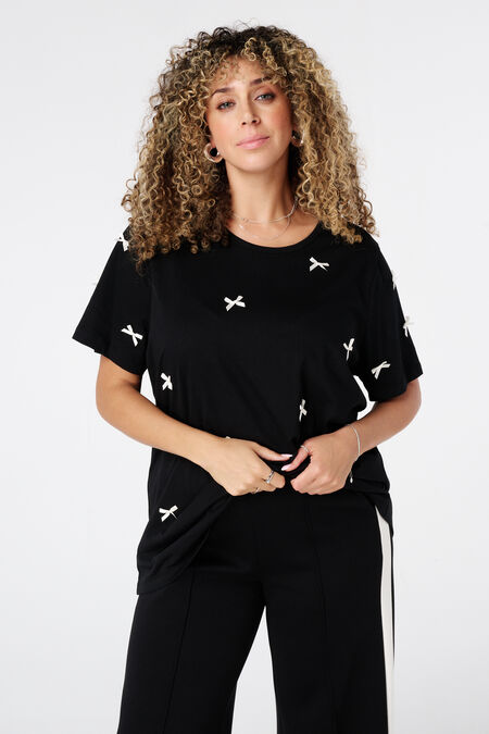T-shirt avec nœuds fantaisie T-shirt avec nœuds fantaisie