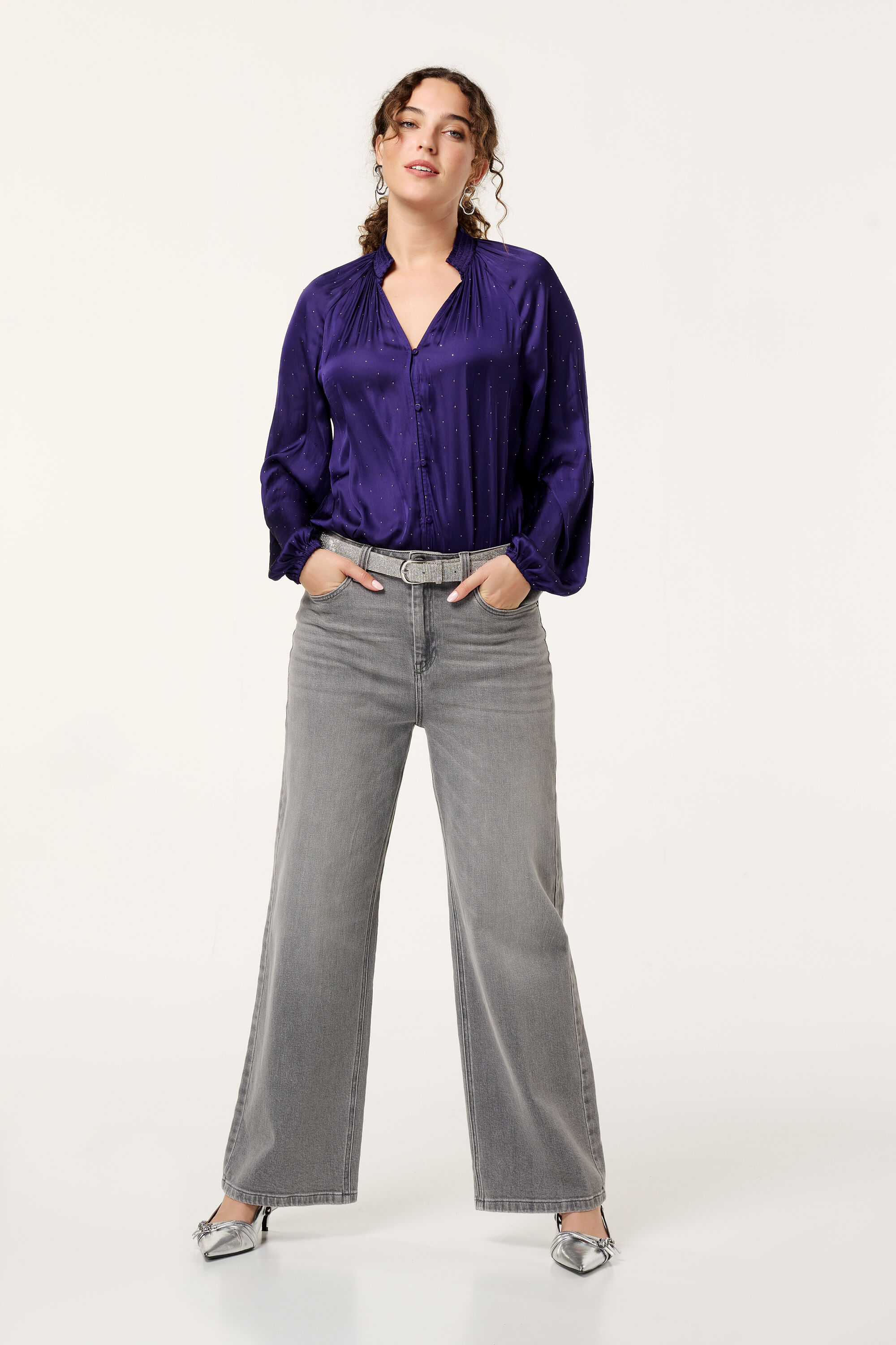 Chemisier avec diamants fantaisie  image number 5