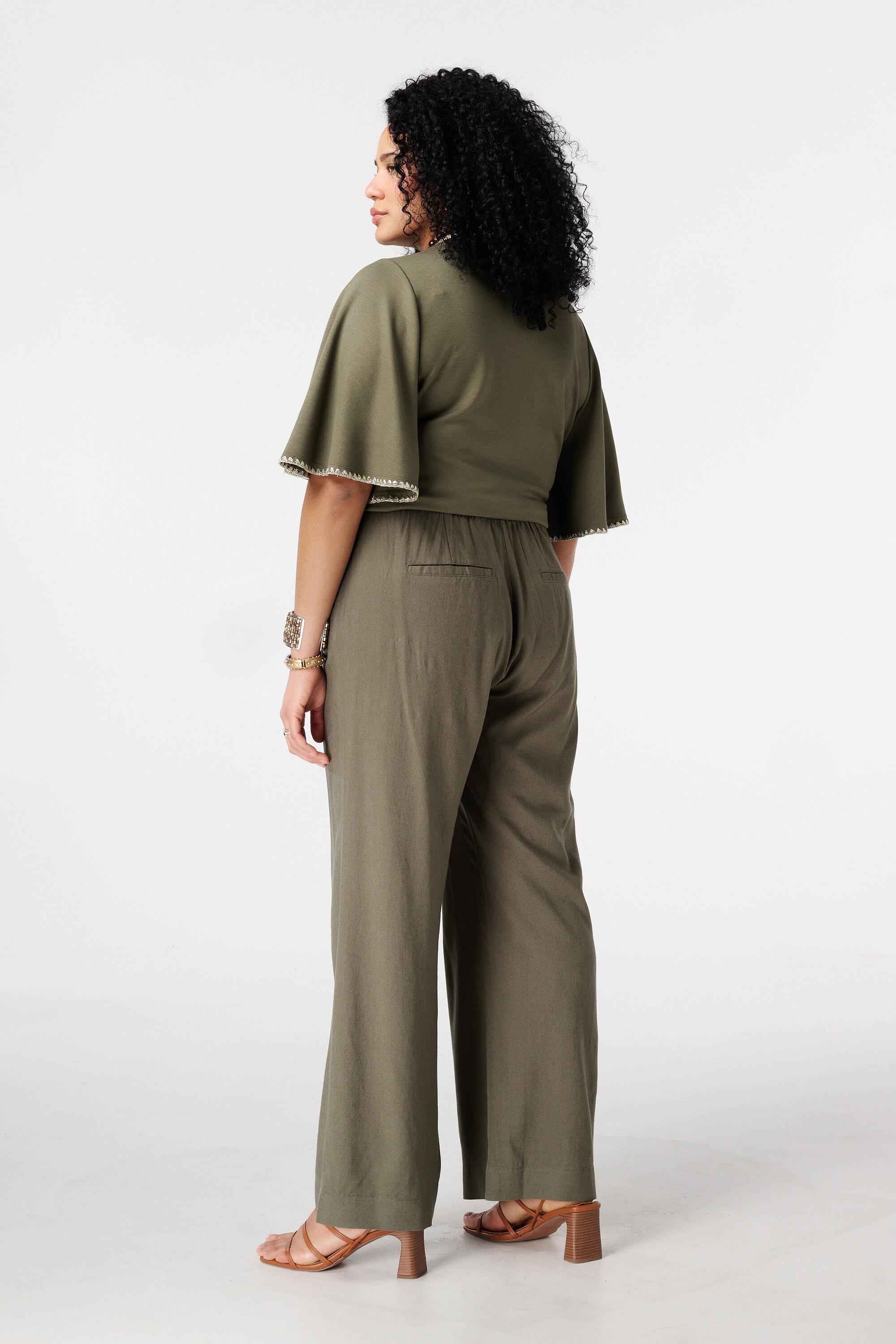 Pantalon en lin image number 3