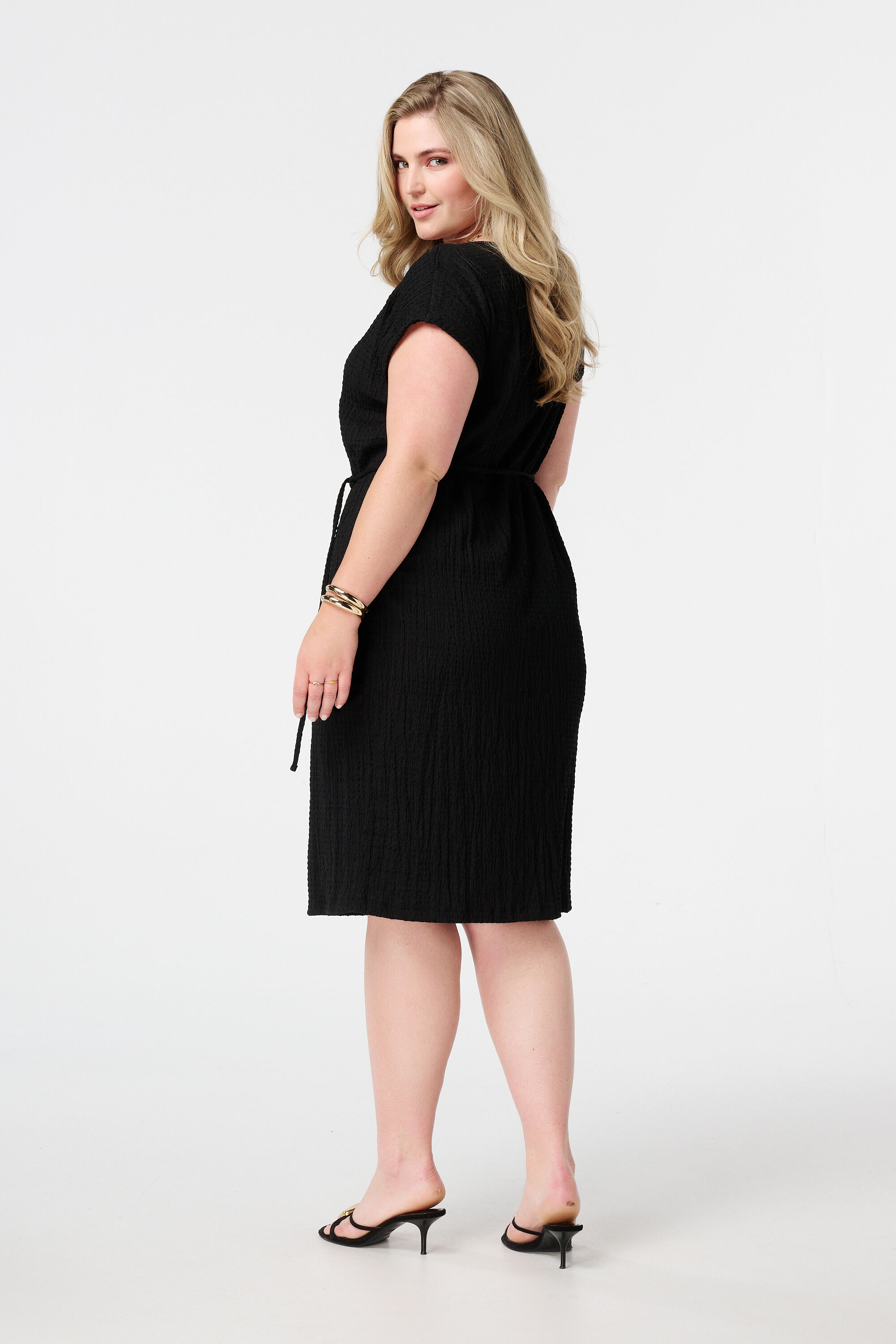 Robe midi avec cordon image number 3