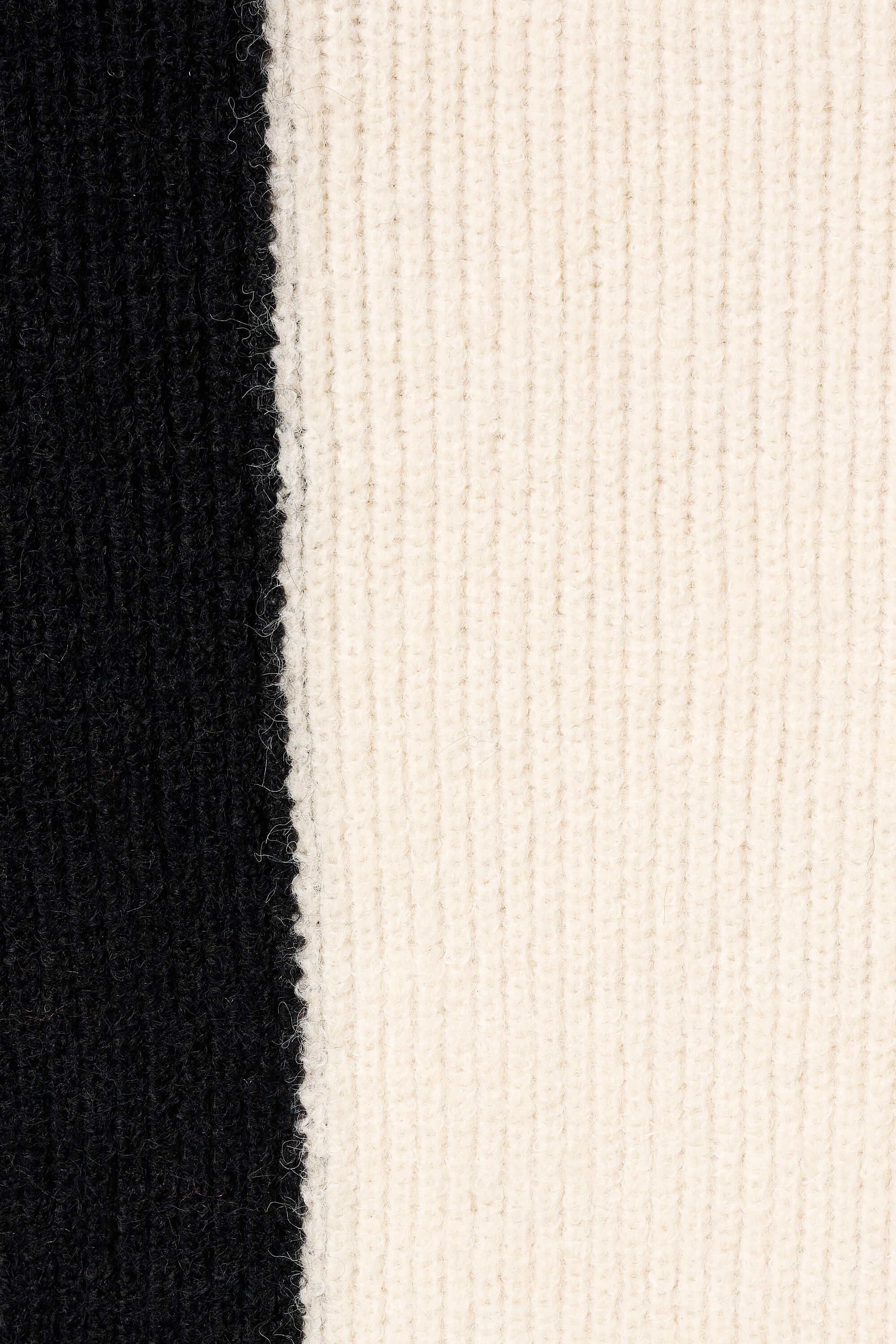 Gilet &agrave; rayures contrastantes image number 6