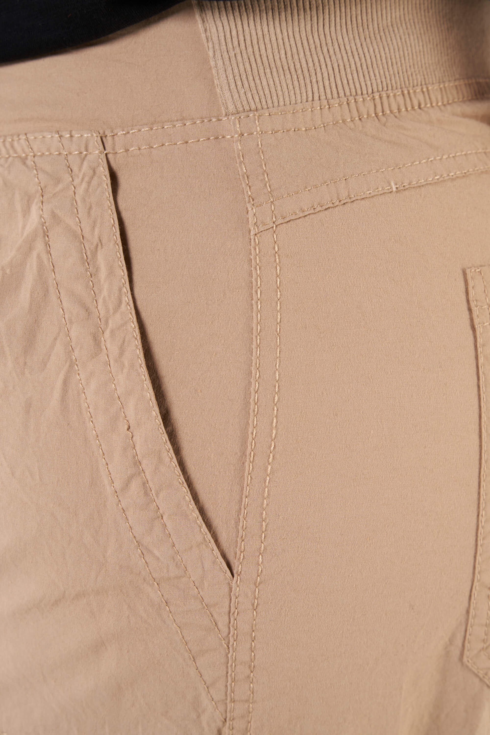 Pantacourt  image number 4