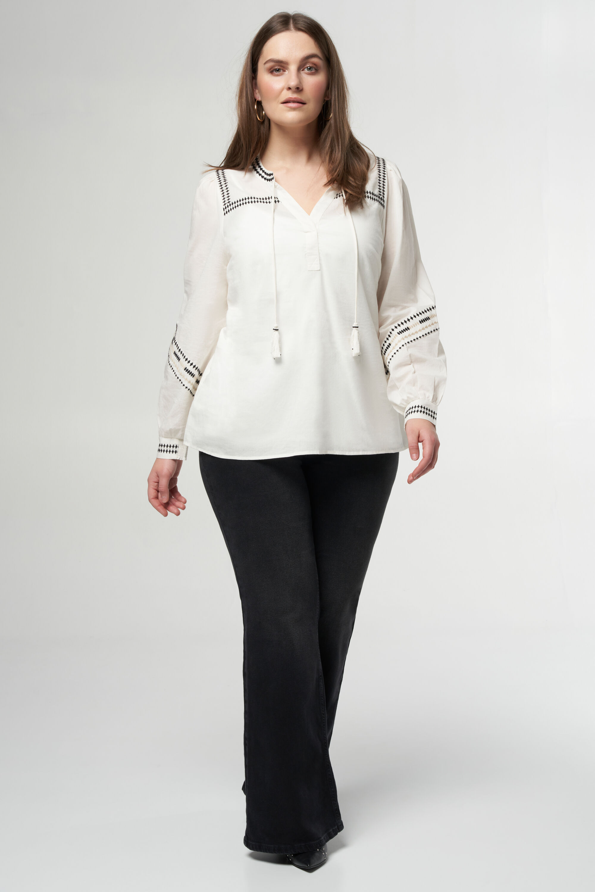 Chemisier brod&eacute; image number 6