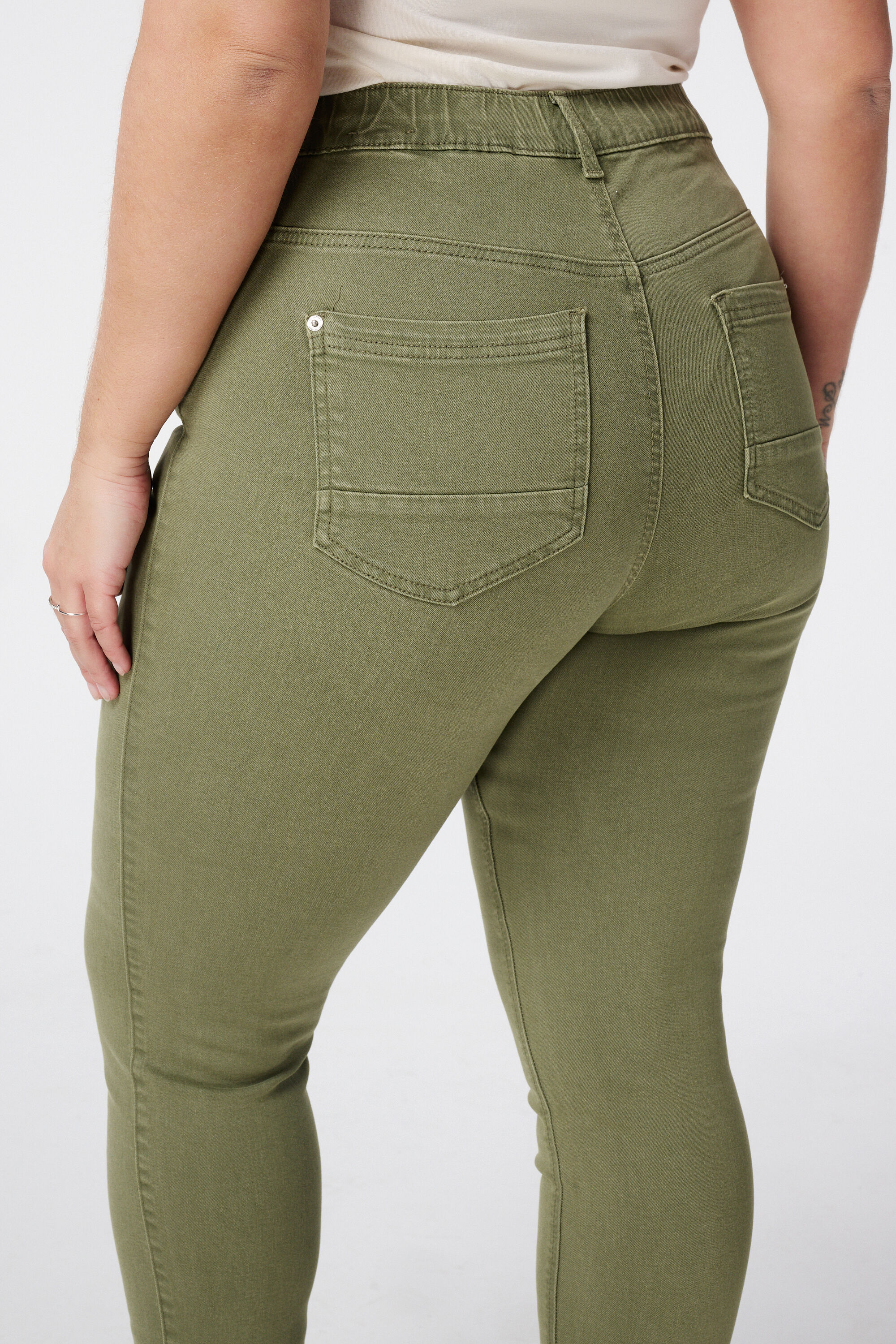 Tregging &agrave; jambes skinny image number 4