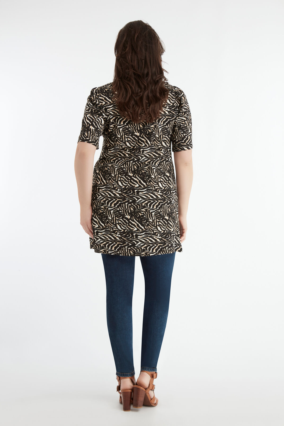 T-shirt long imprim&eacute; image number 4