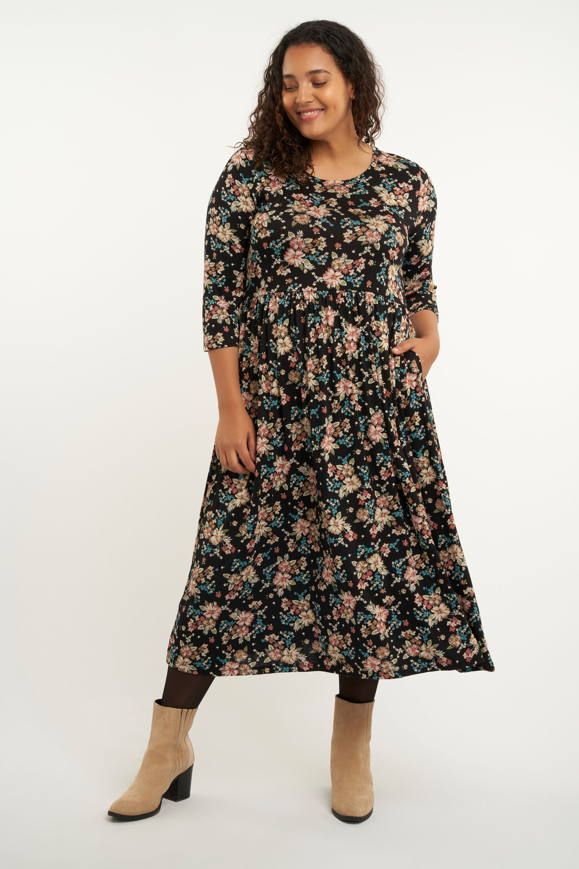 Robe longue &agrave; imprim&eacute;  image number 6