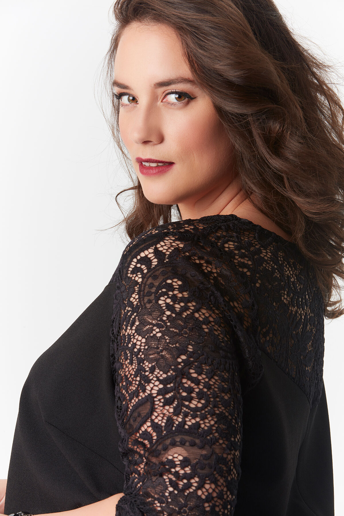 Combinaison avec dentelle image number 4