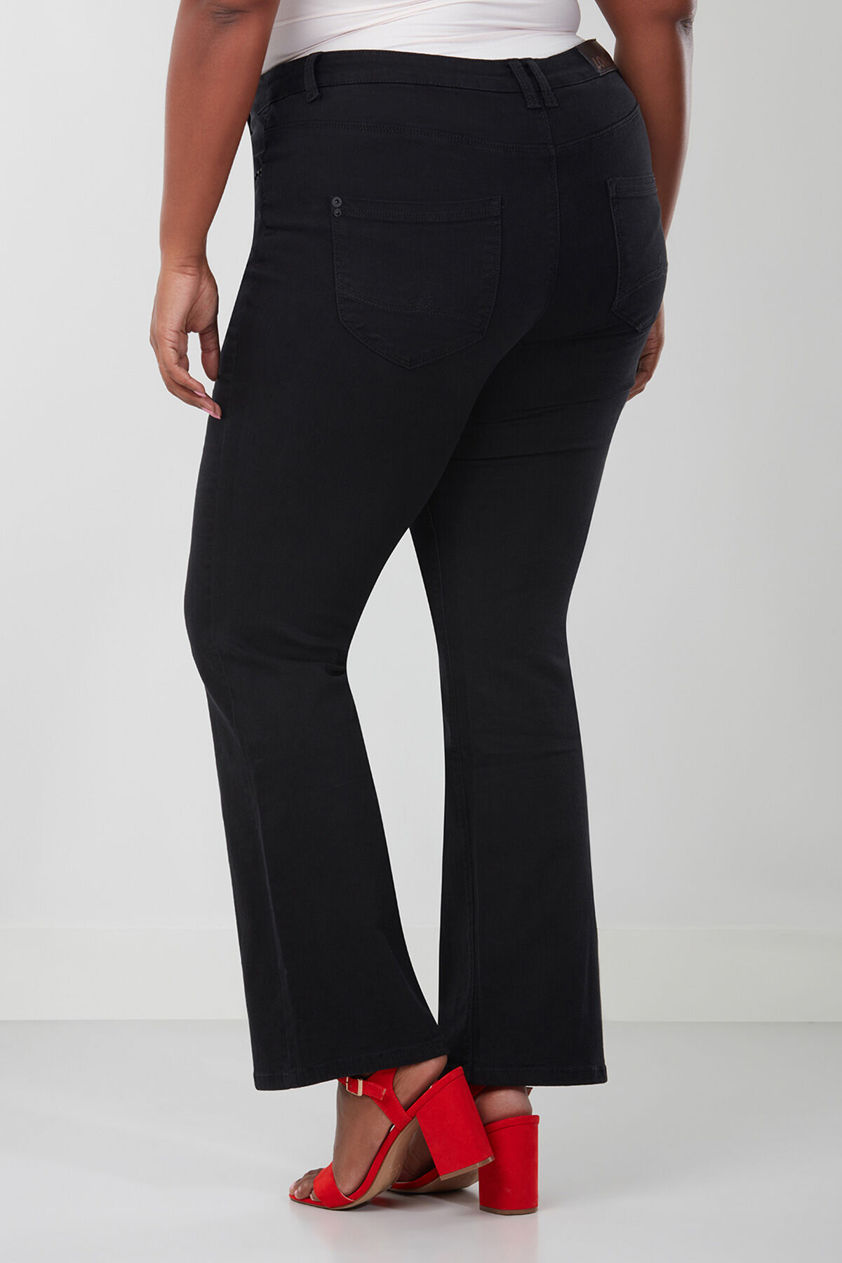 Jeans bootcut VIOLET image number 3