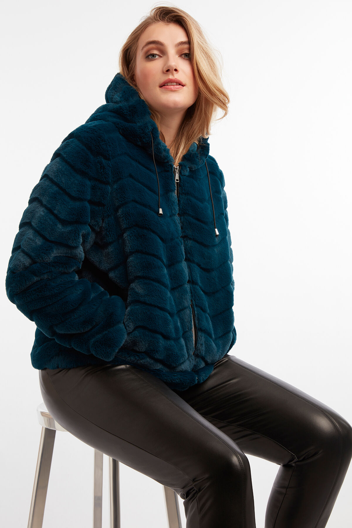 Femmes Manteau en fausse fourrure MS Mode