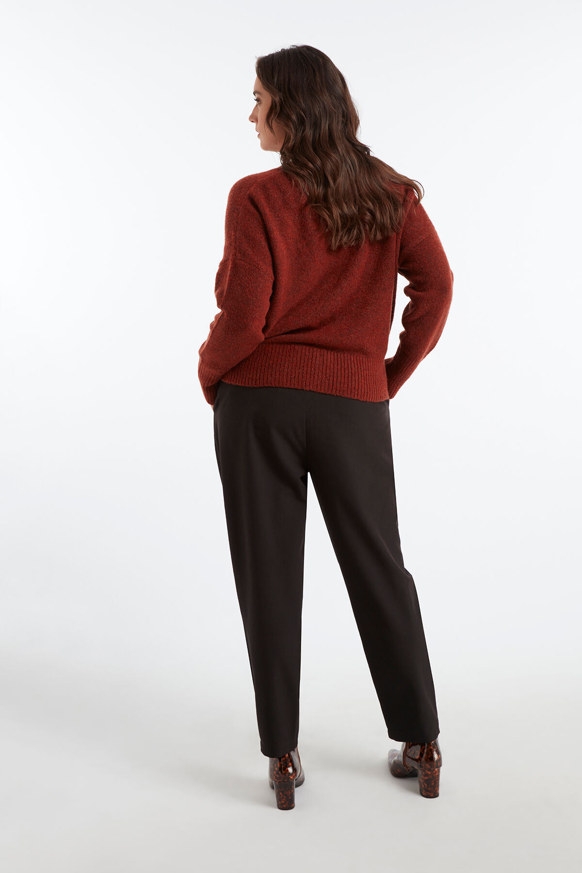 Cardigan court image number 4