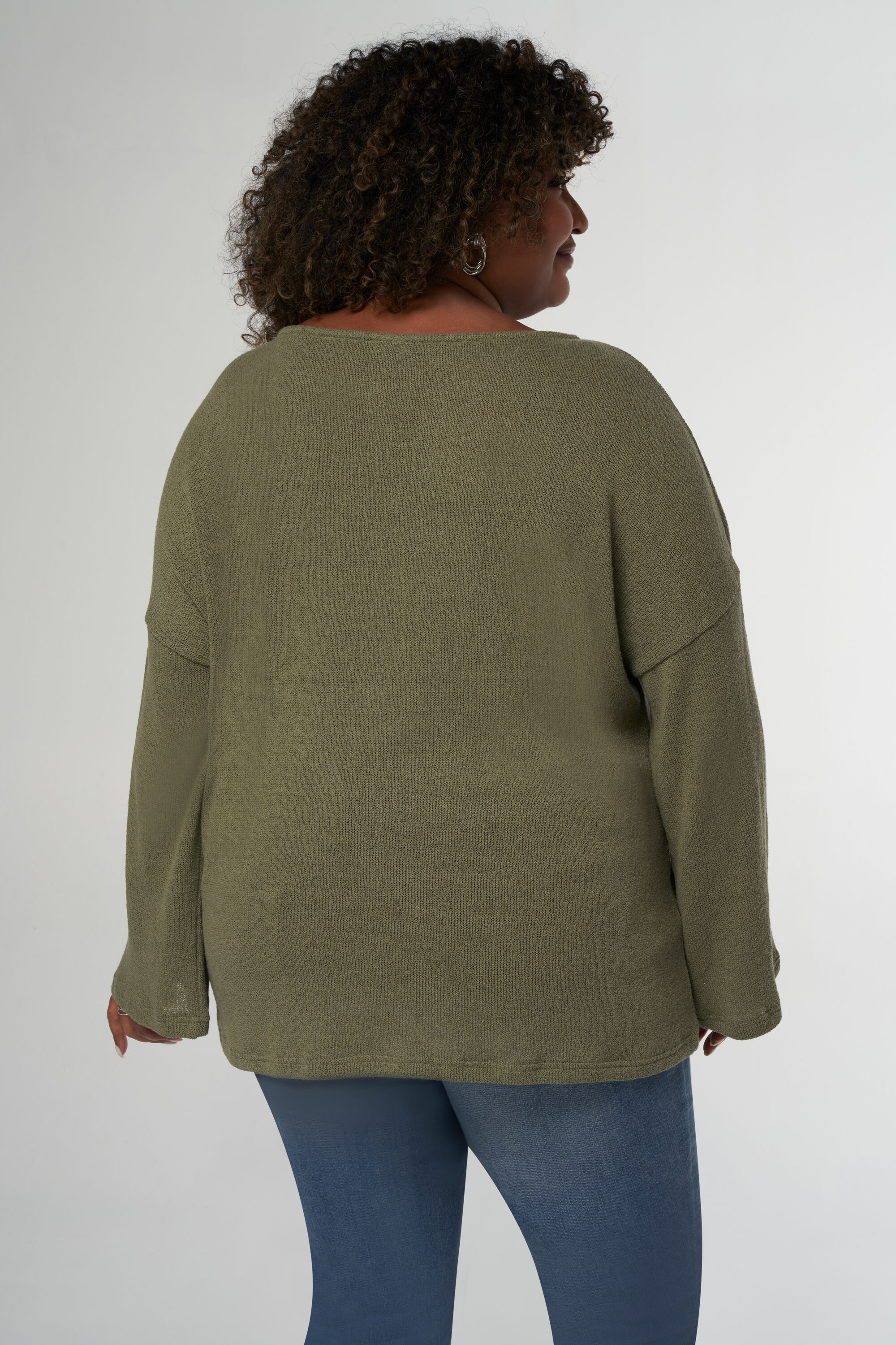 Haut &agrave; manches longues &eacute;vas&eacute;es image number 3