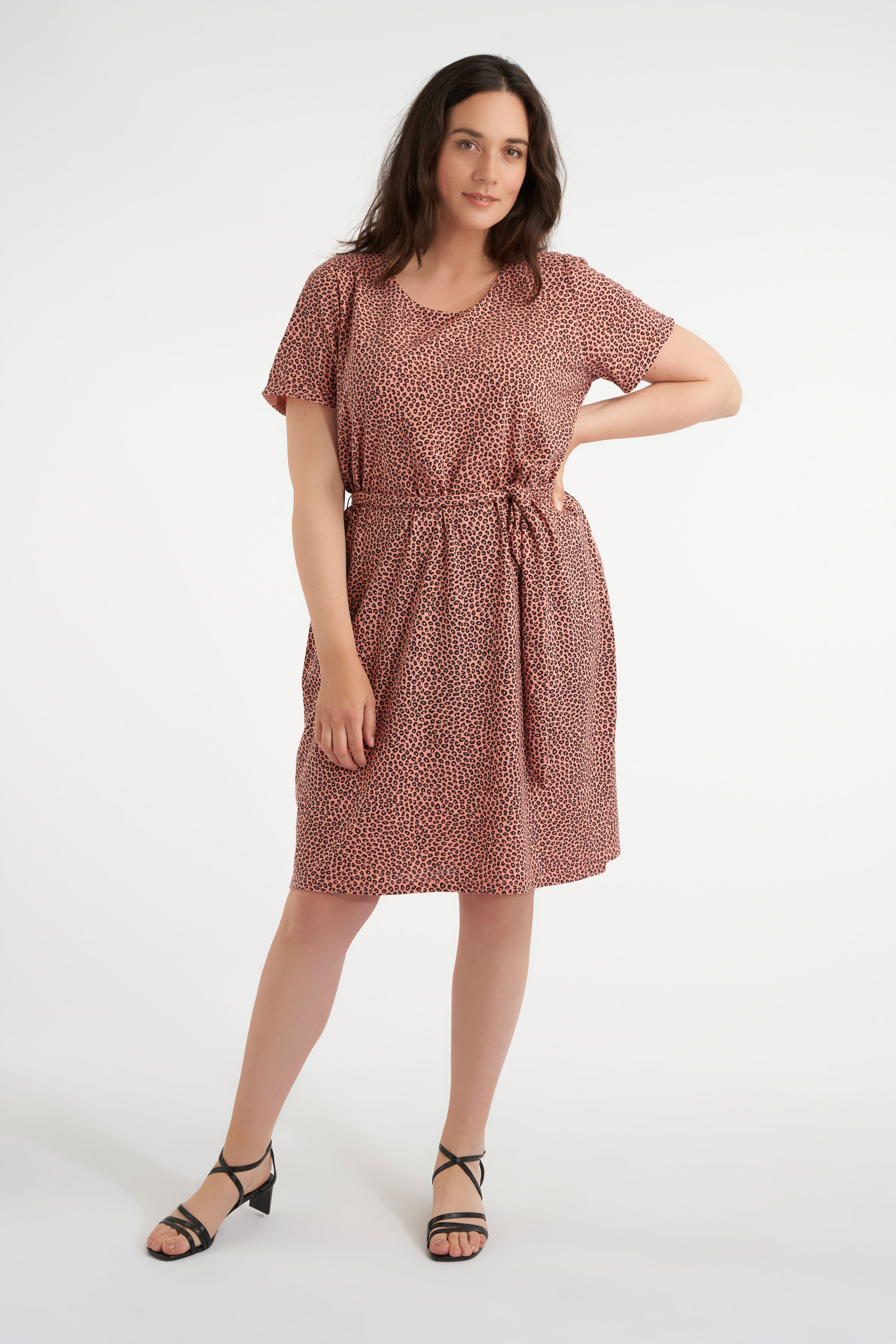 Robe avec ceinture &agrave; nouer image number 6