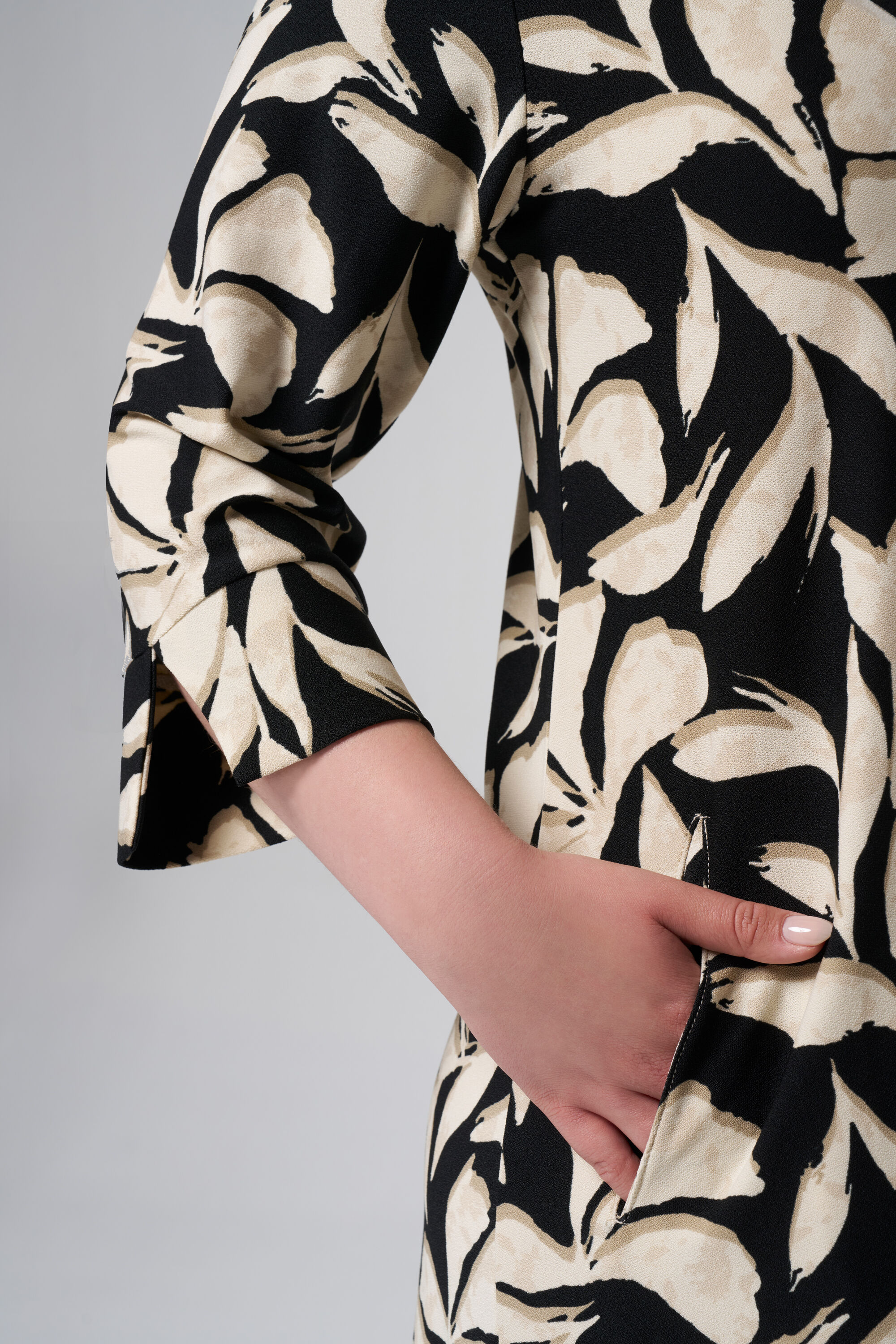 Robe avec poches et imprim&eacute; image number 4