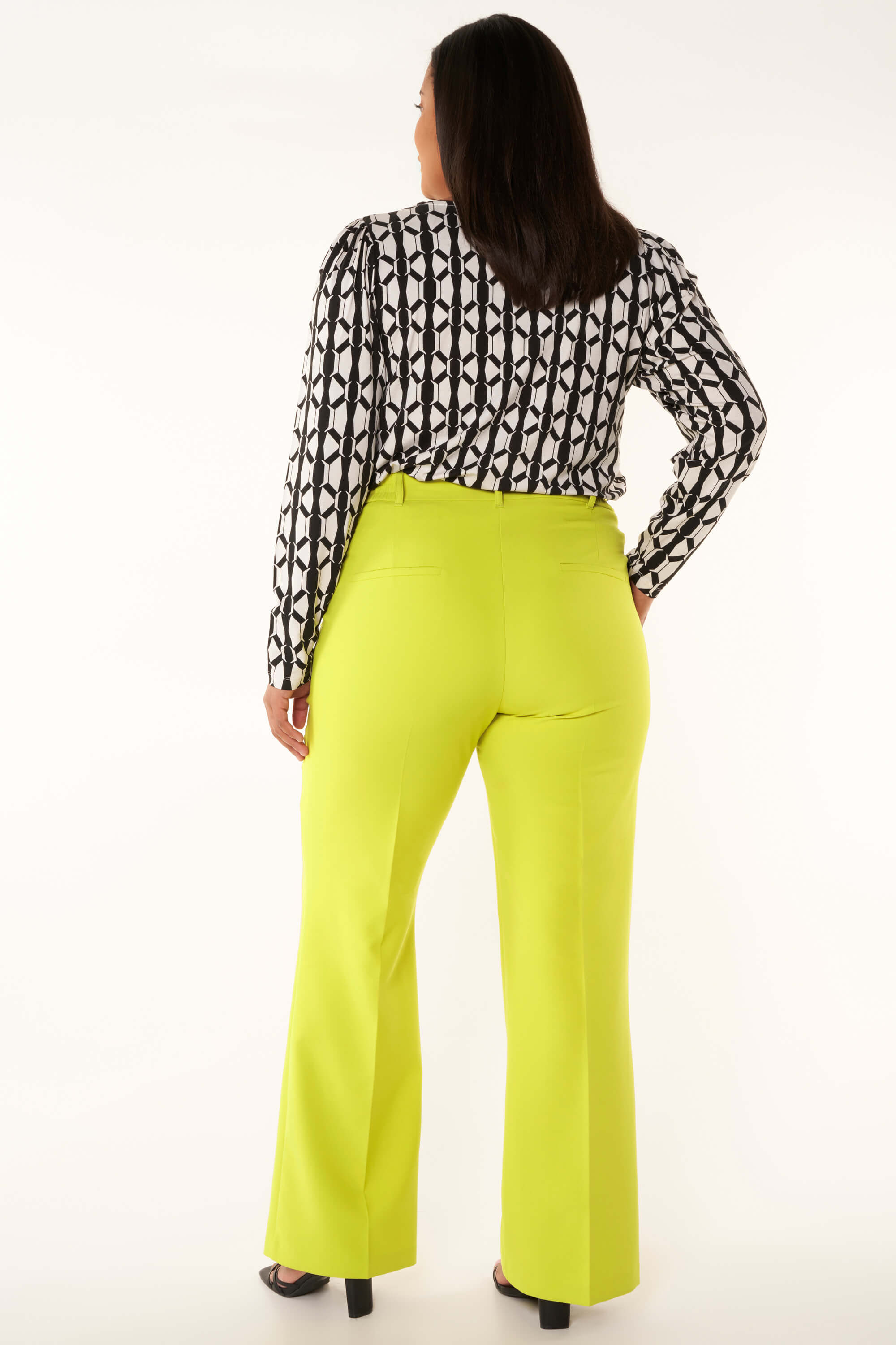 Pantalon &agrave; jambes amples image number 3