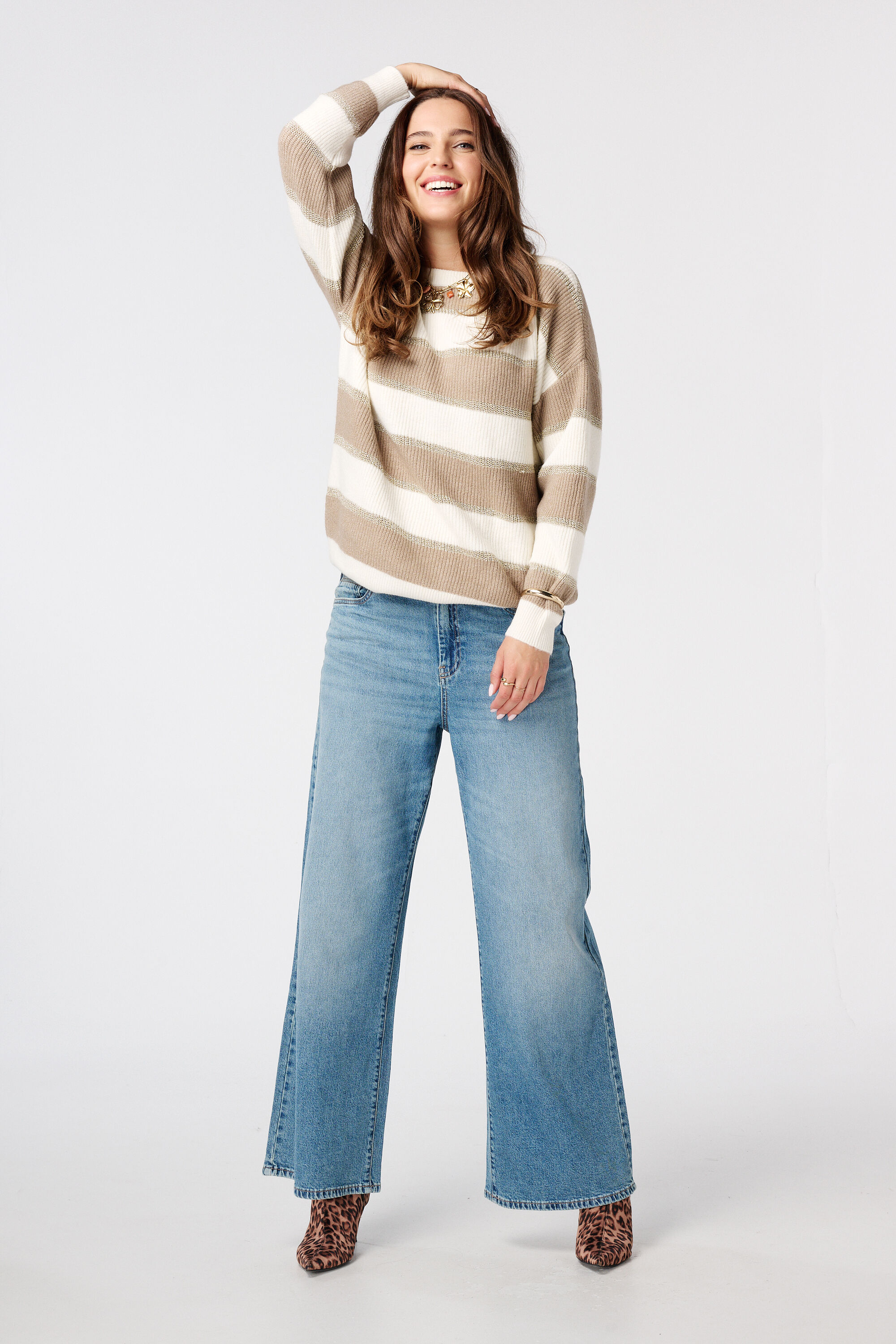 Pull ray&eacute; avec lurex image number 5