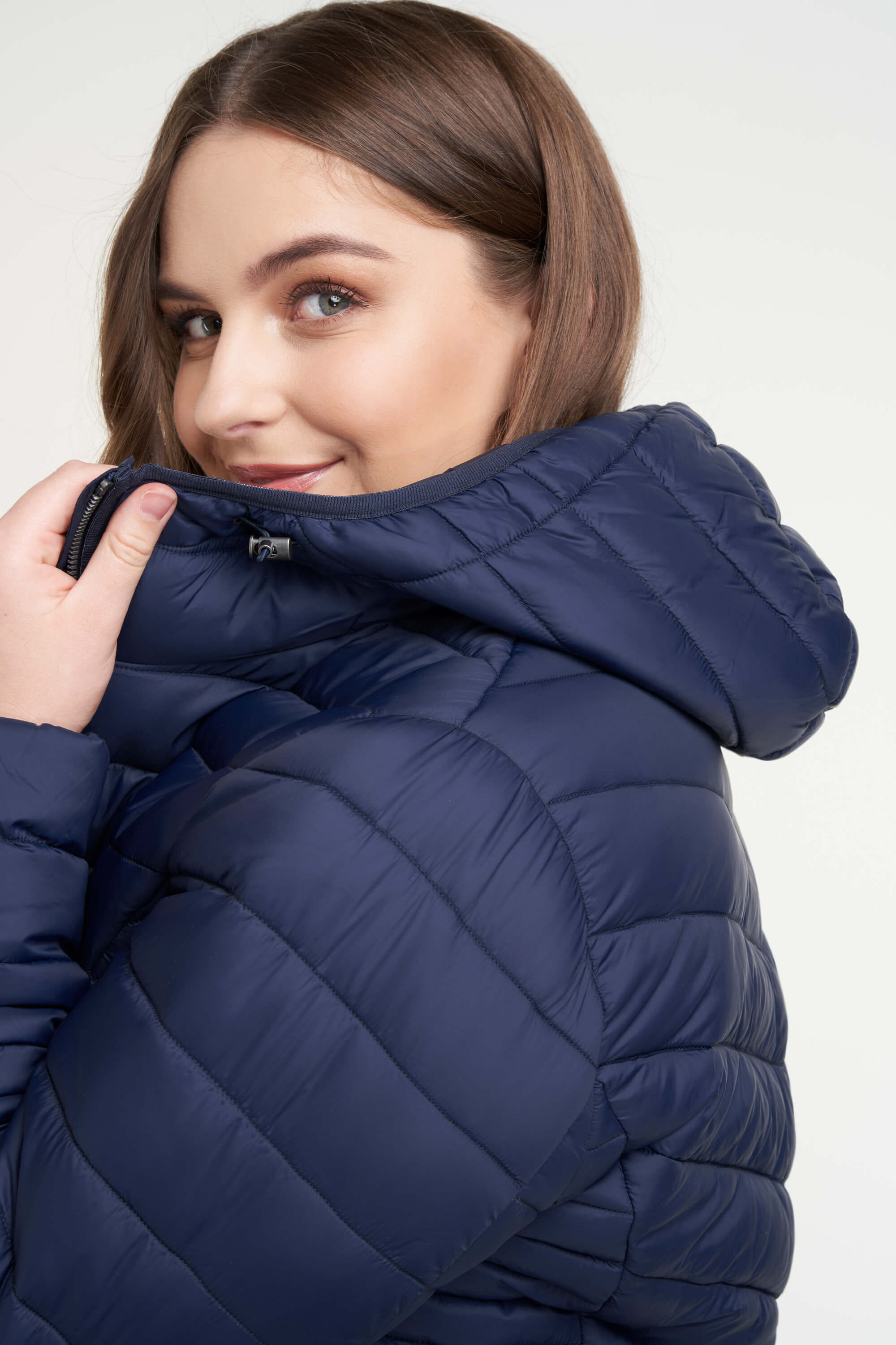 Veste l&eacute;g&egrave;re de mi-saison image number 5