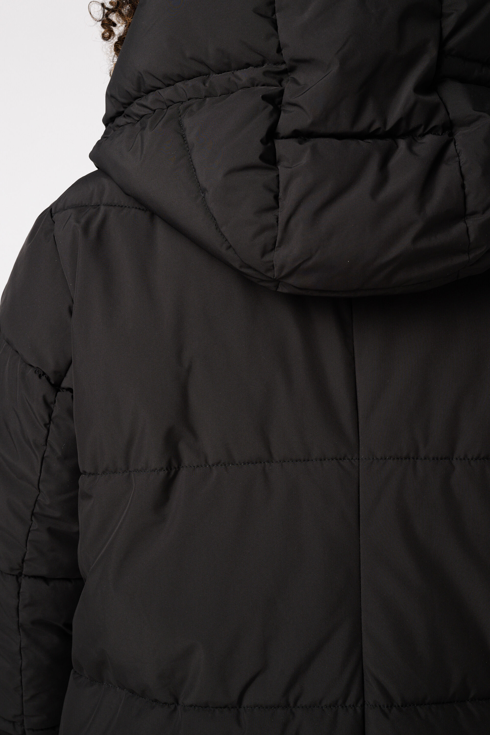 Veste &agrave; capuche image number 6