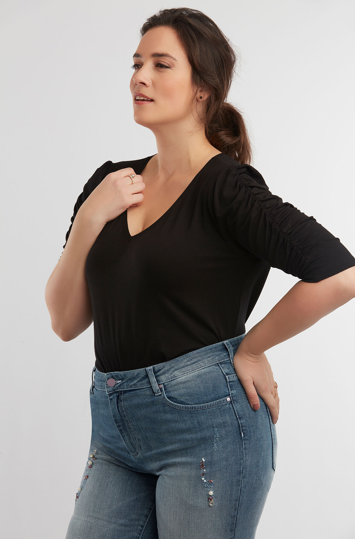 T-shirt avec manches pliss&eacute;es image number 4