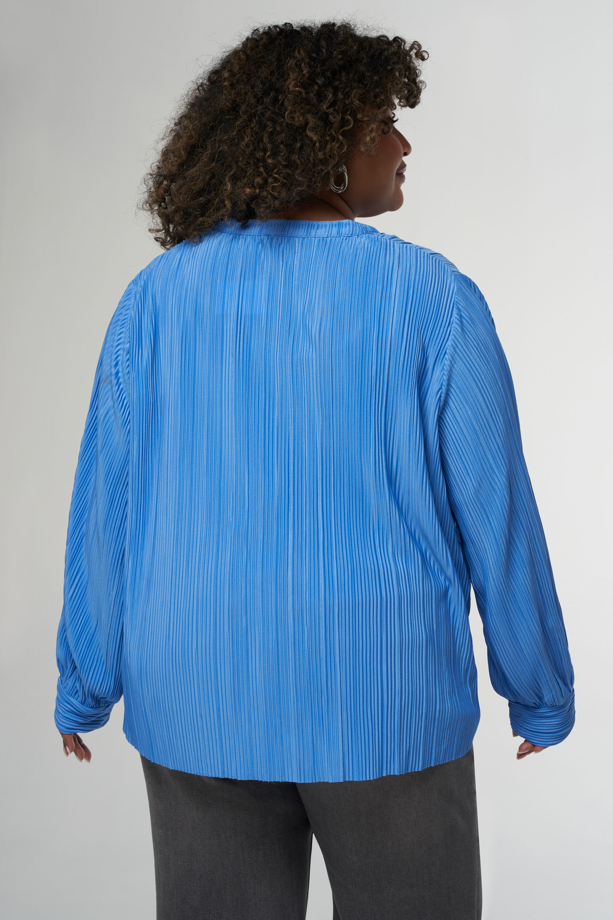 Haut coupe droite avec col en V  image number 3