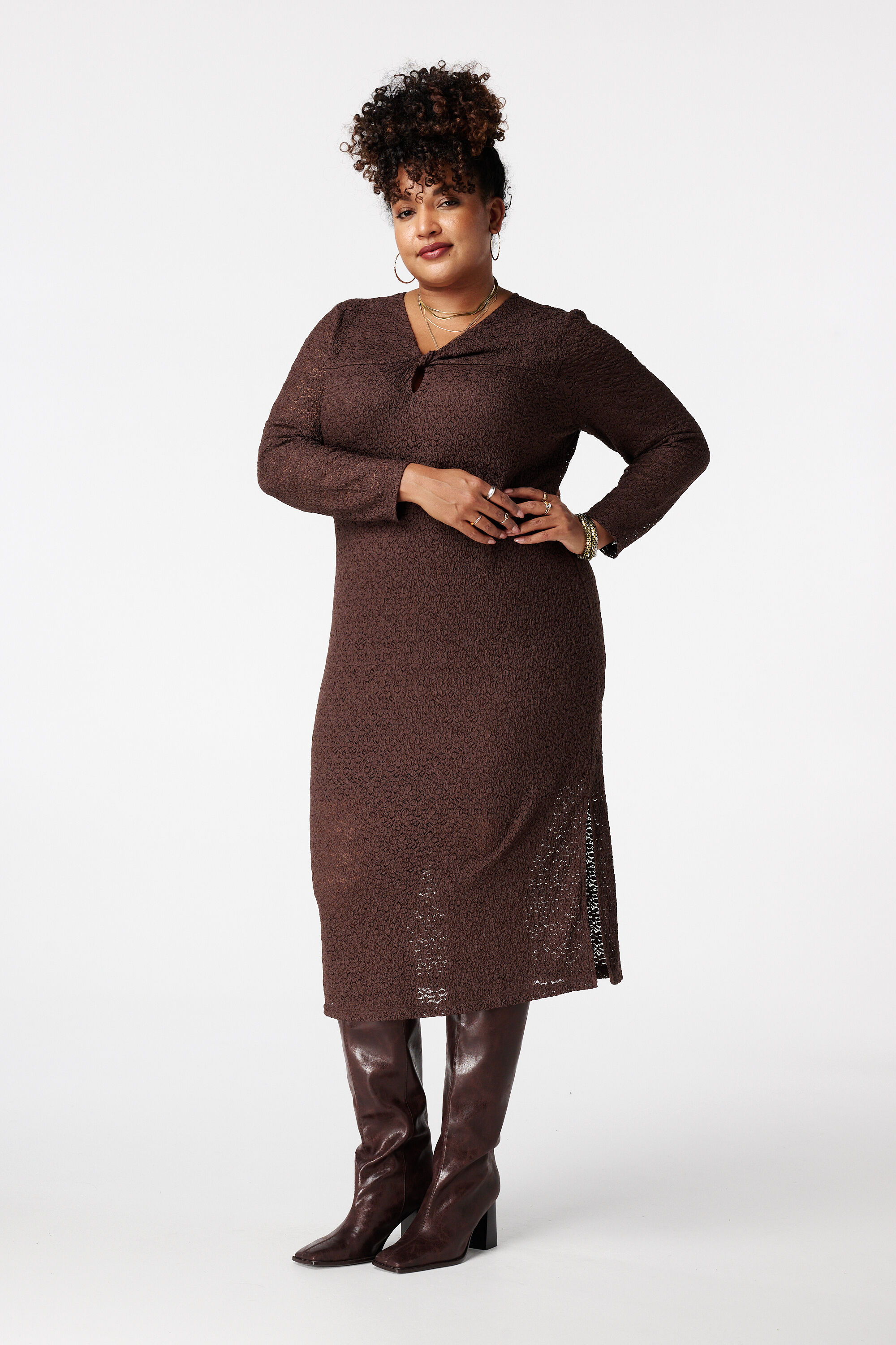 Robe midi en dentelle