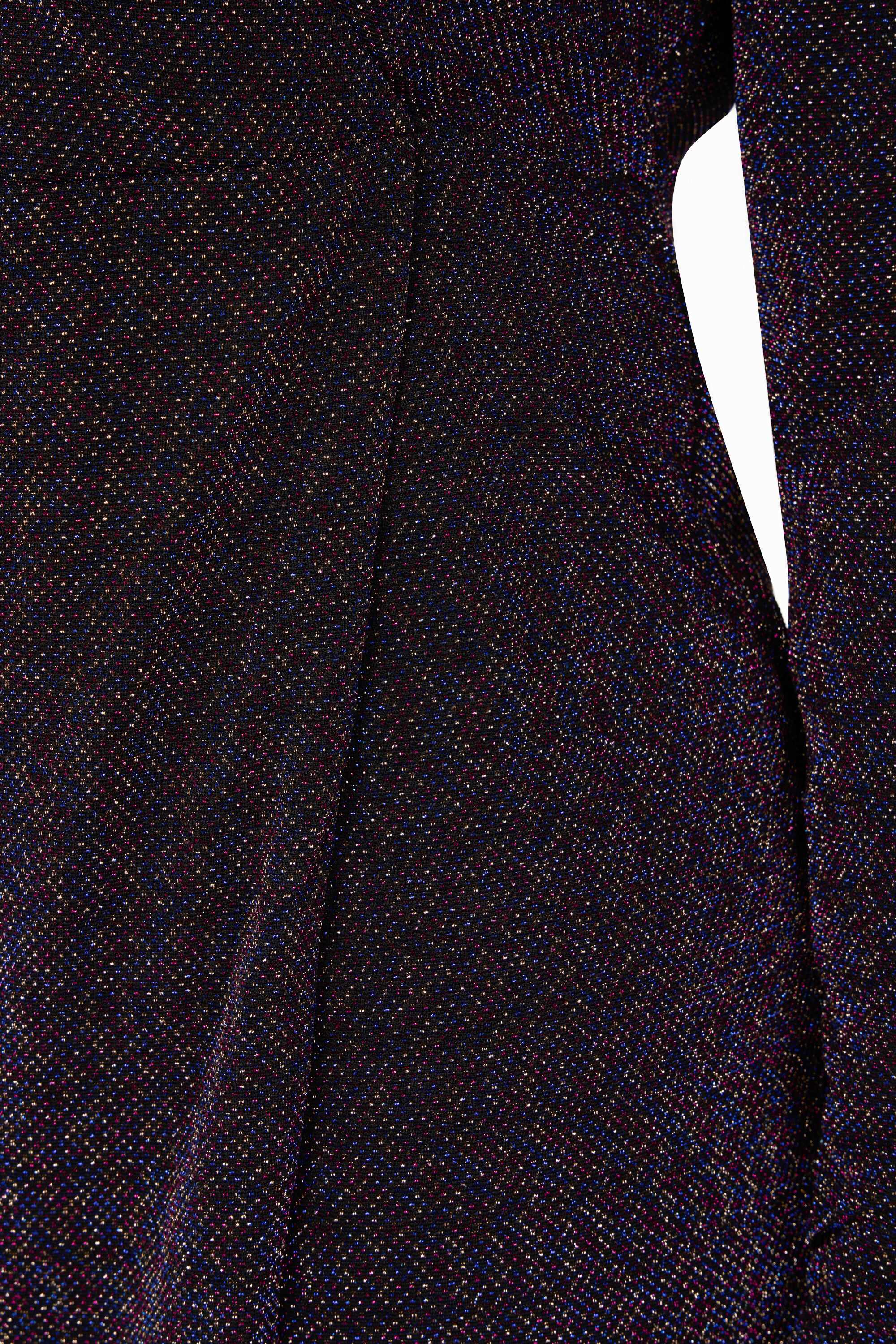 Robe avec d&eacute;tails chatoyants image number 4