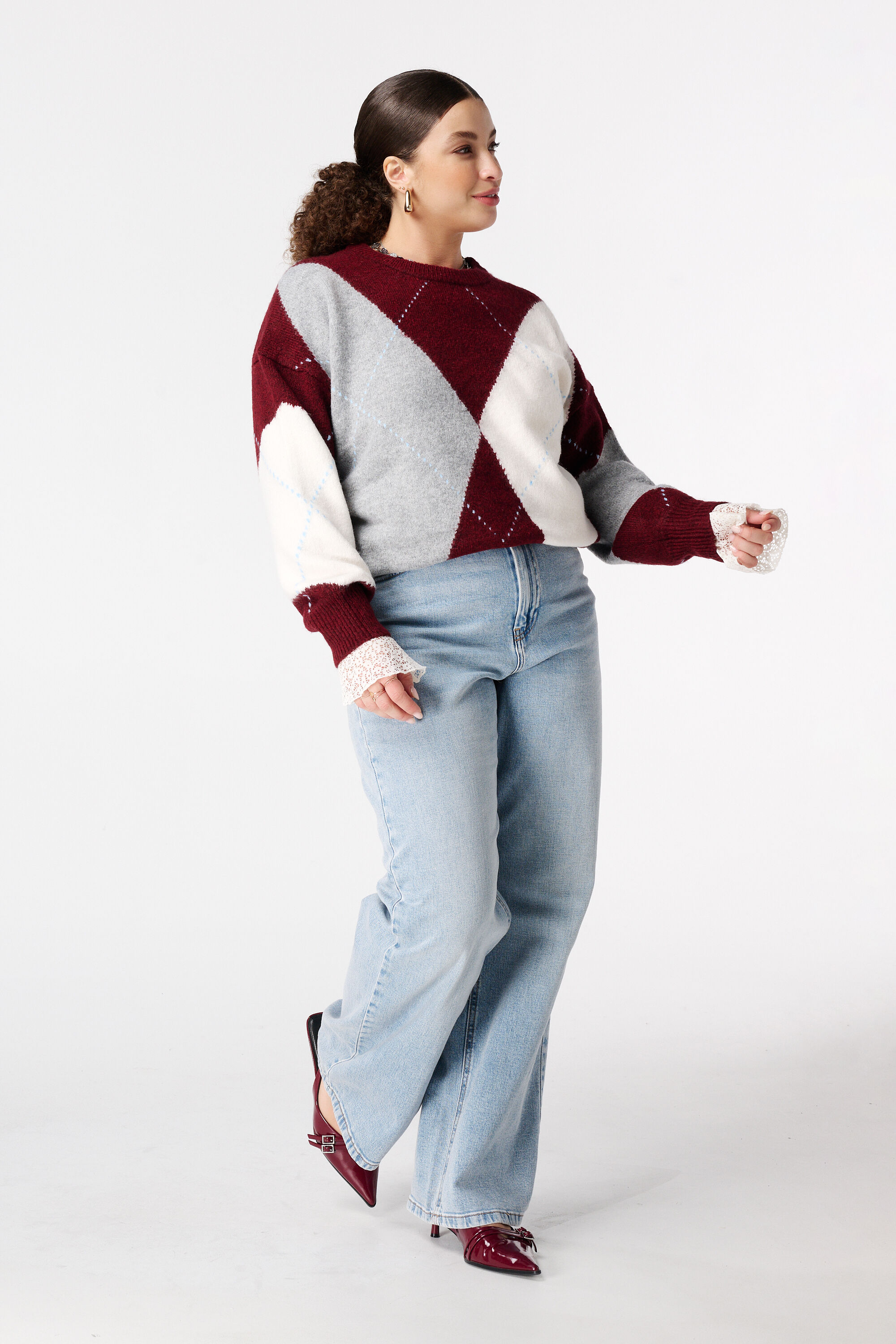 Pull tricot&eacute; &agrave; motif losange image number 5