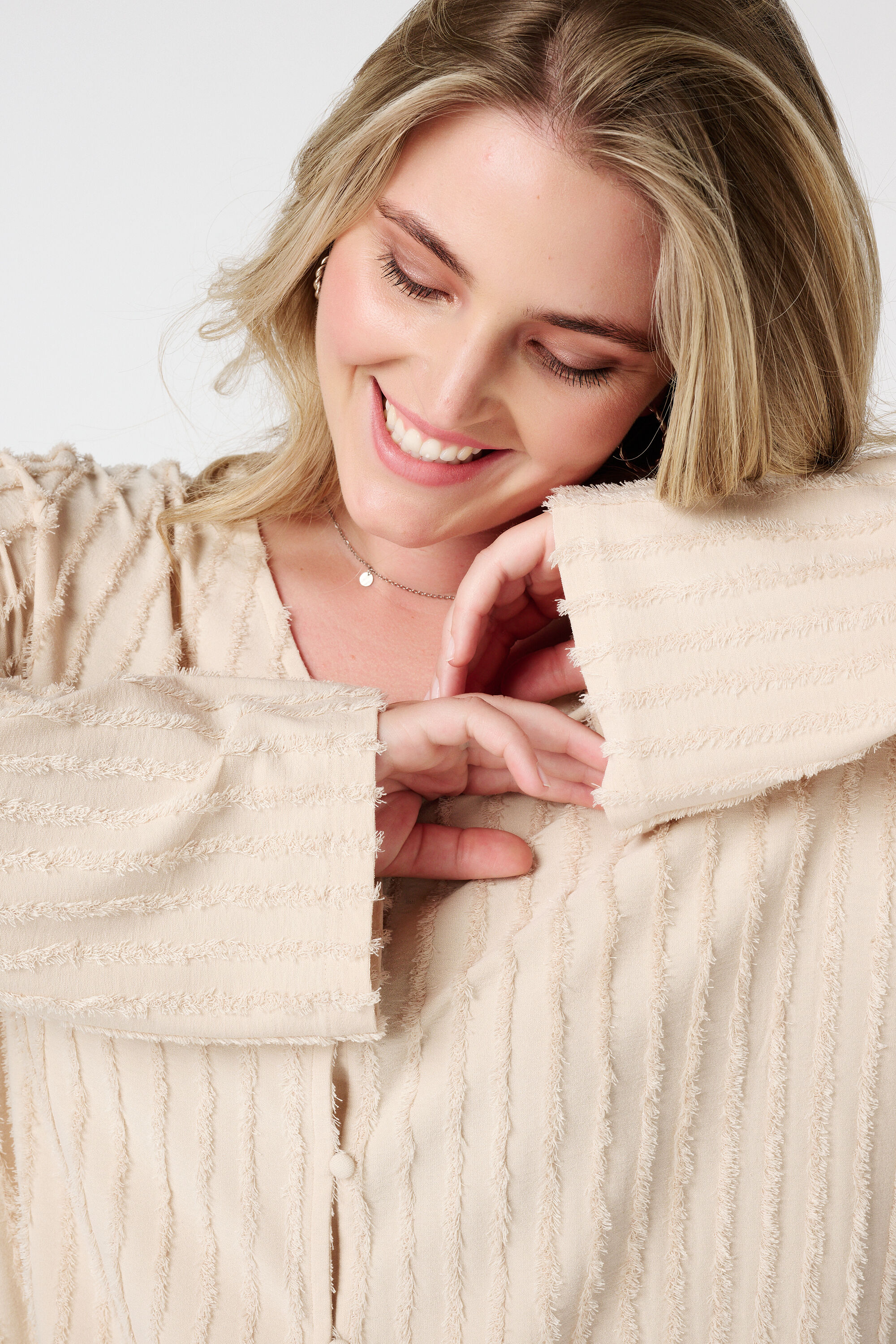 Top avec texture frang&eacute;e image number 4