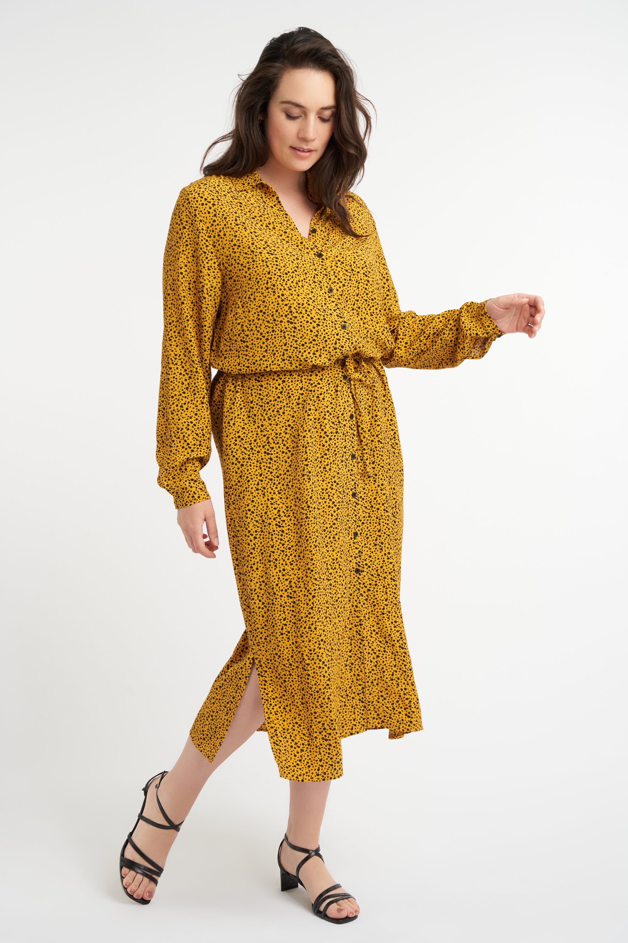 Robe longue avec ceinture &agrave; nouer image number 4