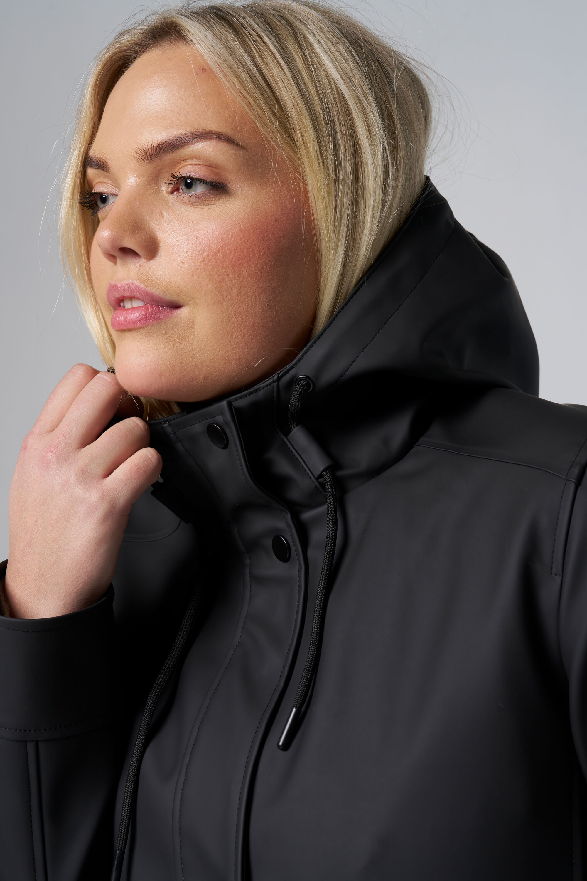 Mackintosh avec capuche image number 4