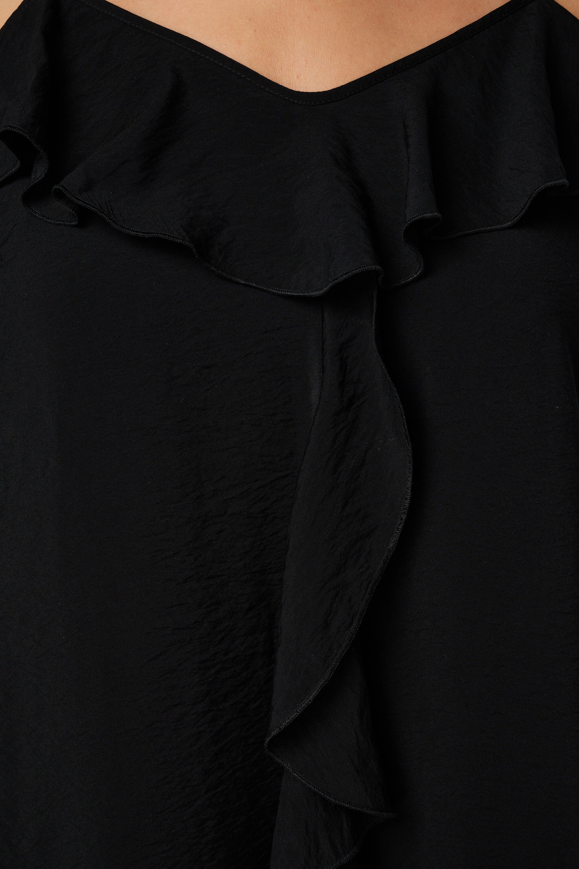 Robe longue &agrave; volants et &agrave; lani&egrave;res image number 6