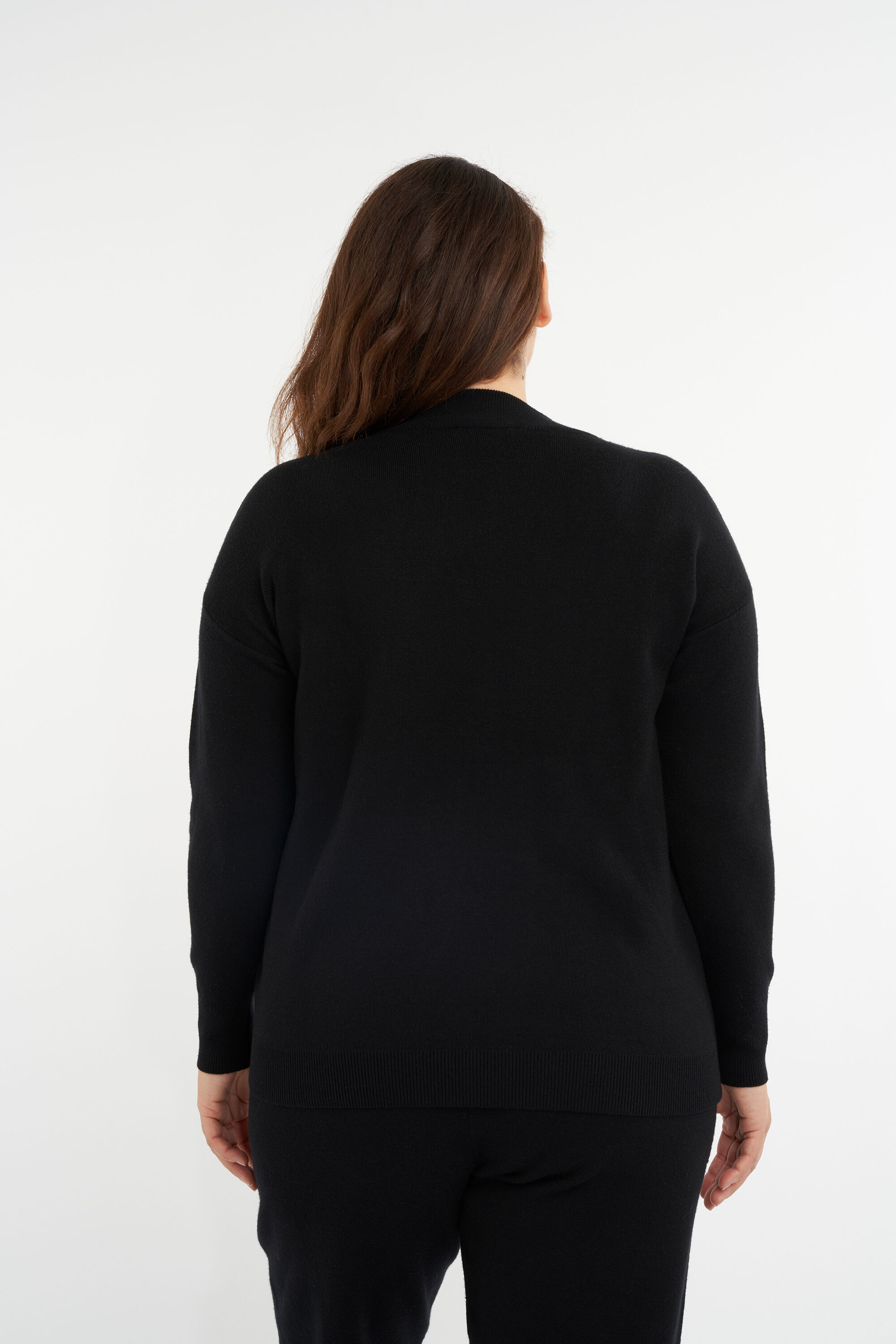 Pull en mailles fines image number 3