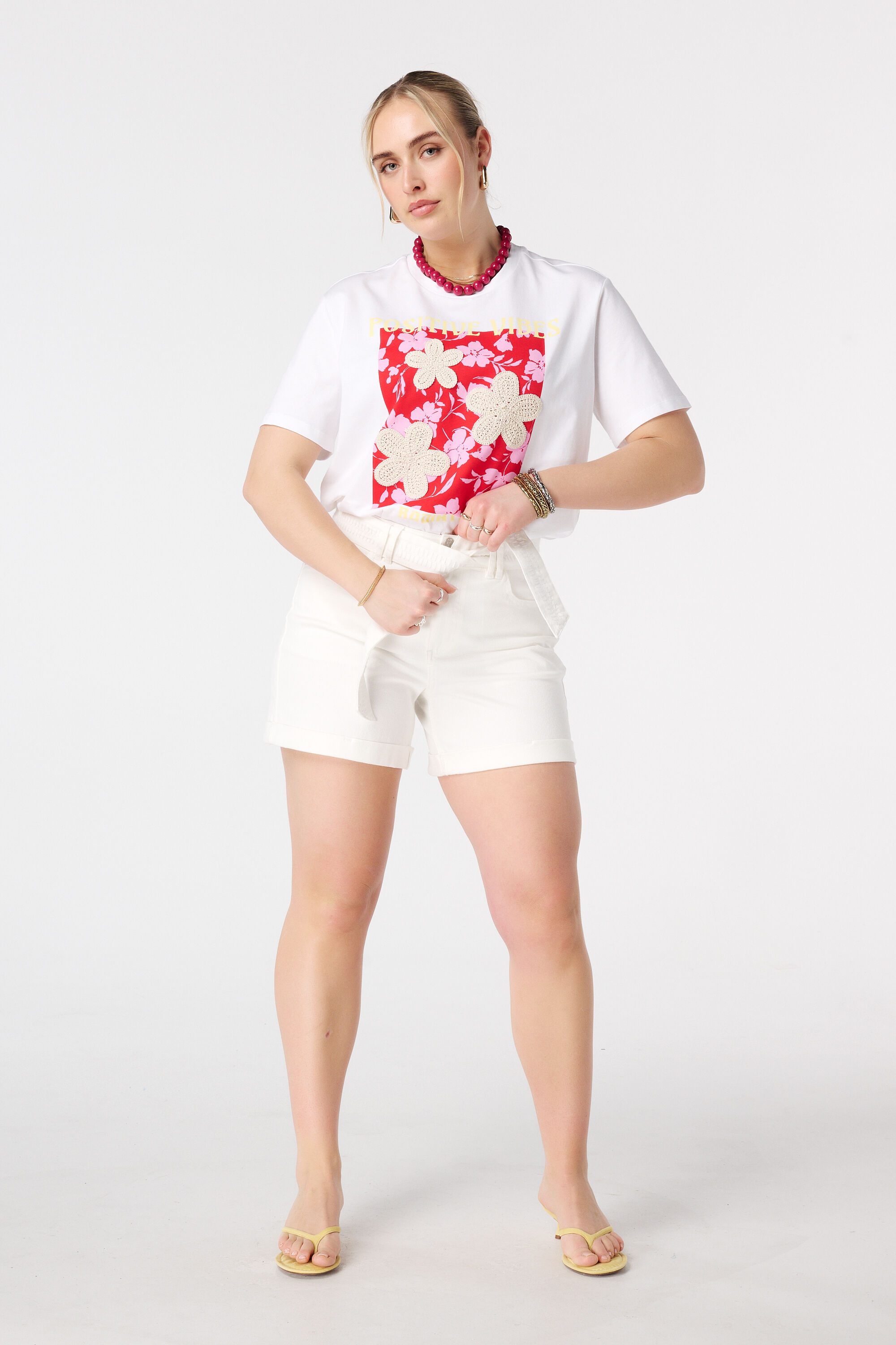 Short en denim avec ceinture