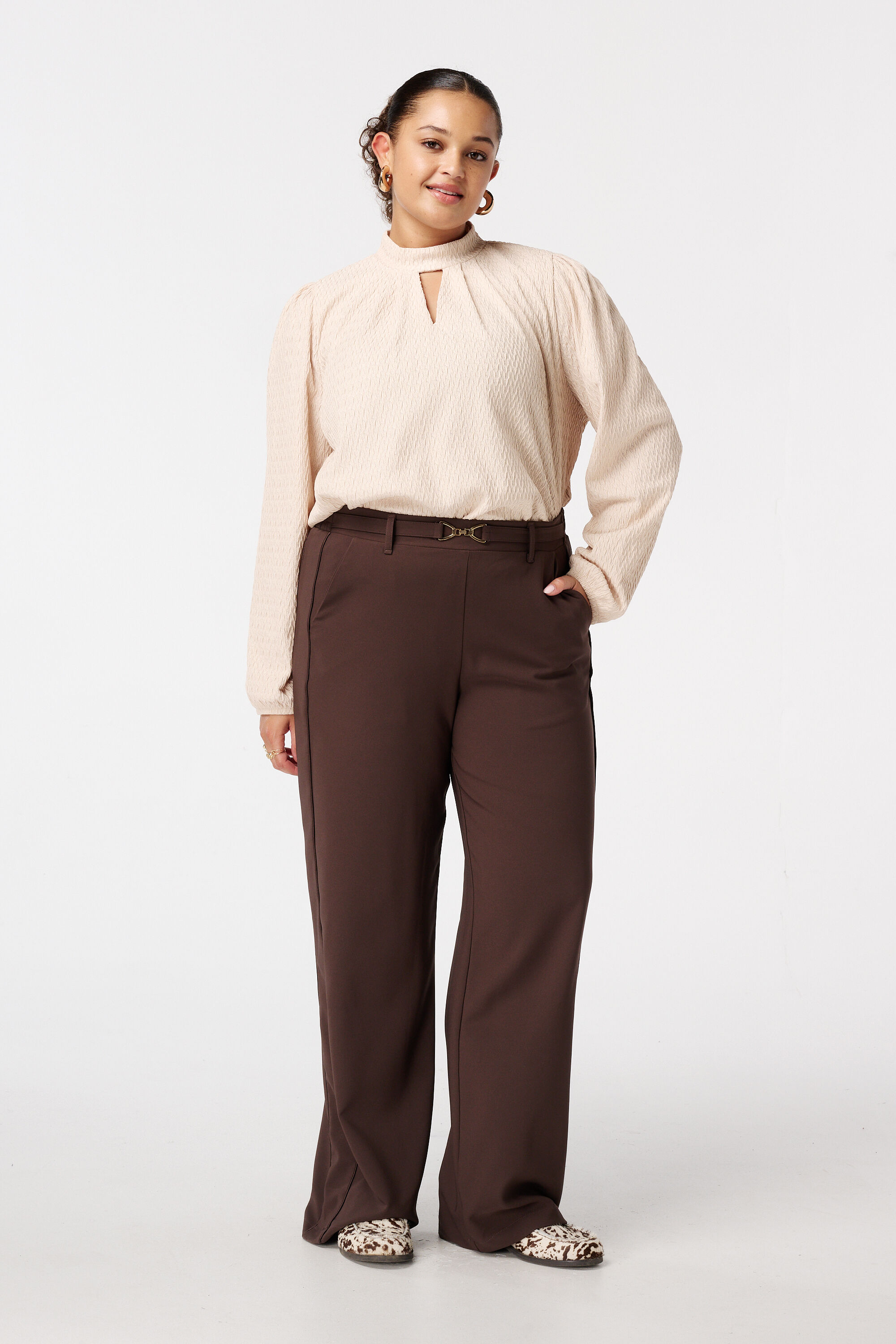 Top structur&eacute; image number 5