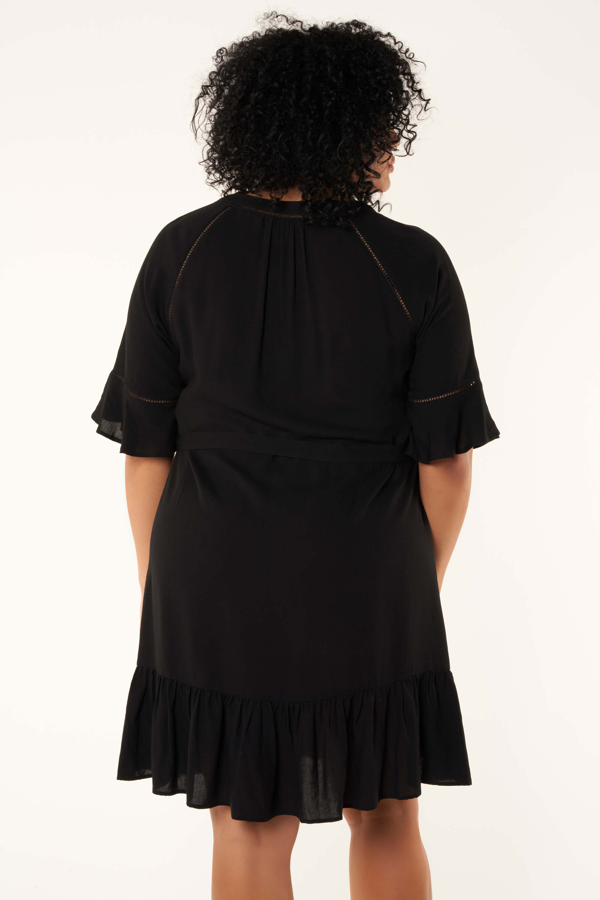 Robe &agrave; volants image number 3