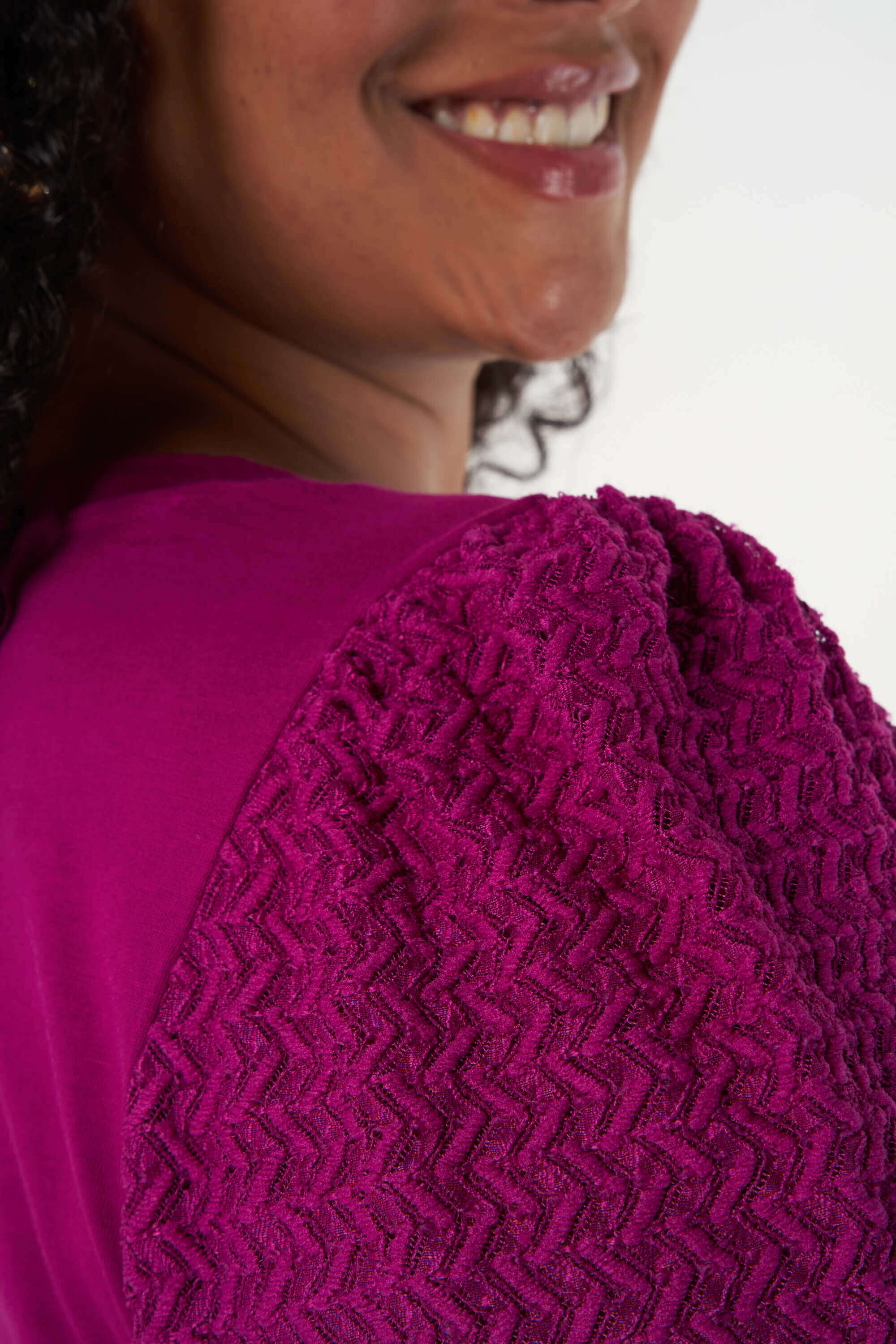 Haut avec manches textur&eacute;es image number 4