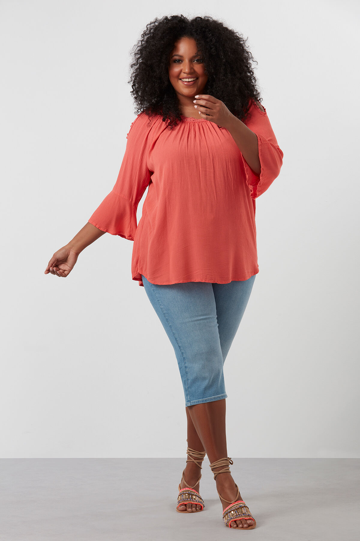 Corsaire en jean BOTTOM LIFT image number 5