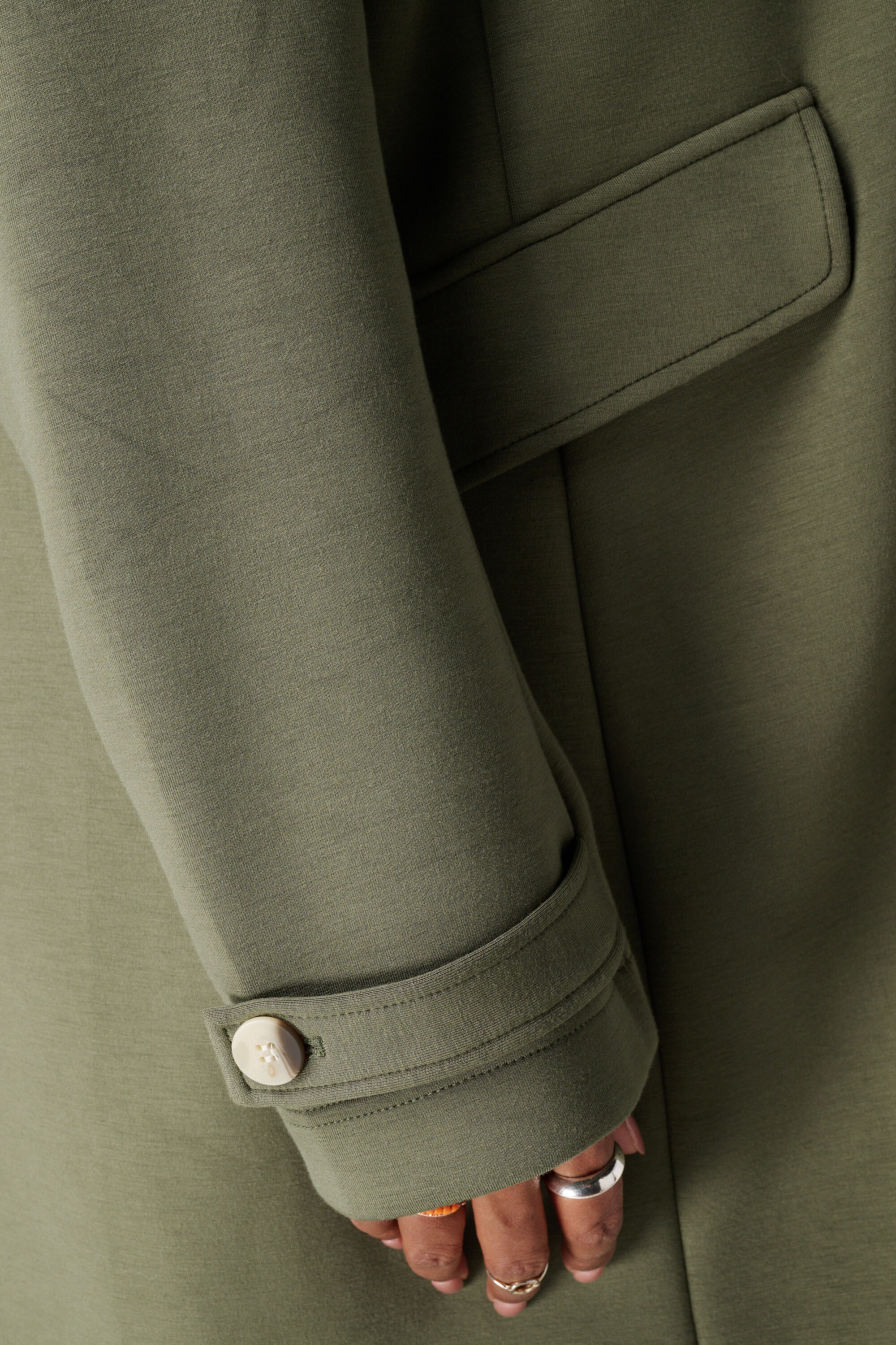 Manteau avec fermeture &agrave; boutons image number 6