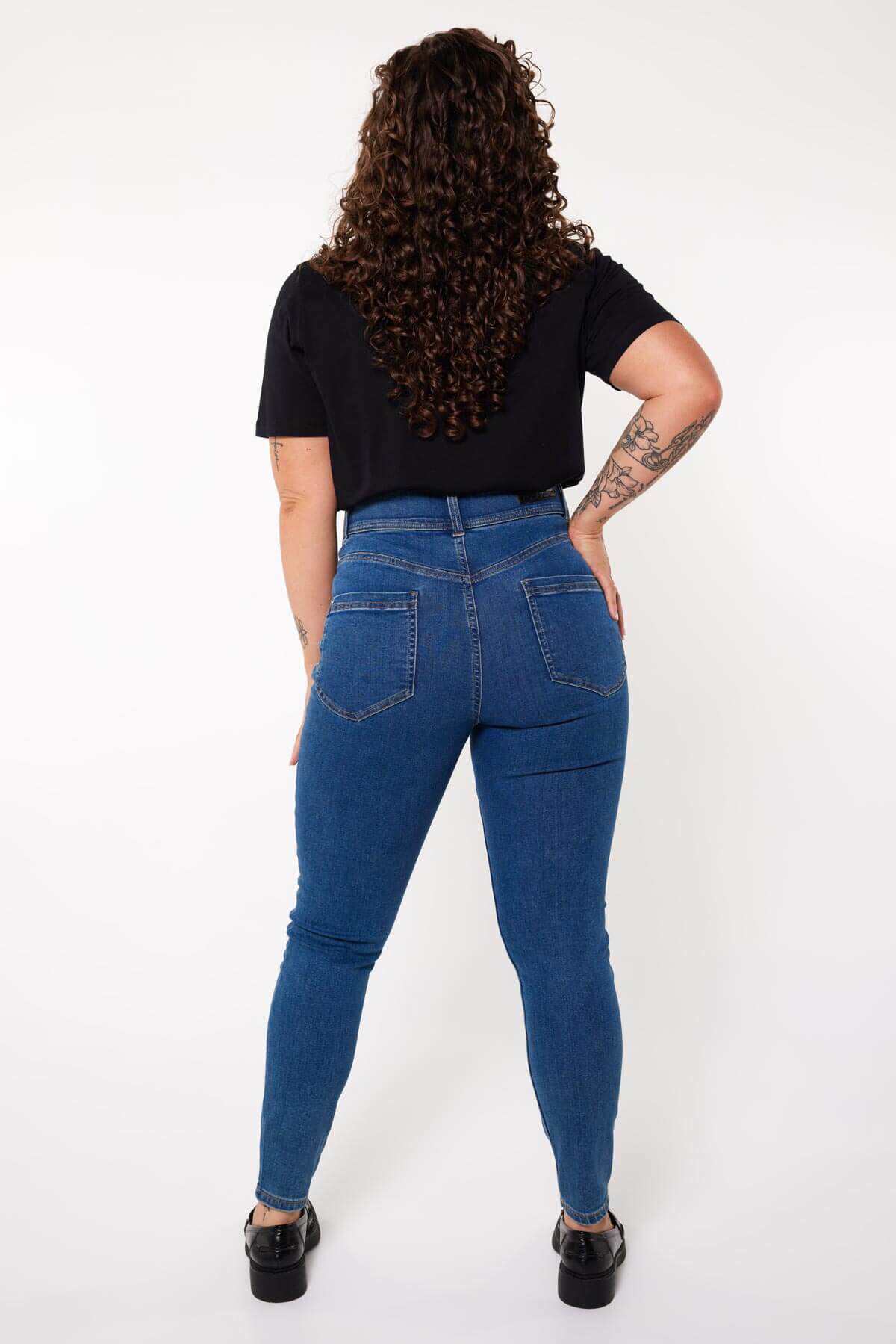 Jeans skinny moulant SCULPTS image number 4