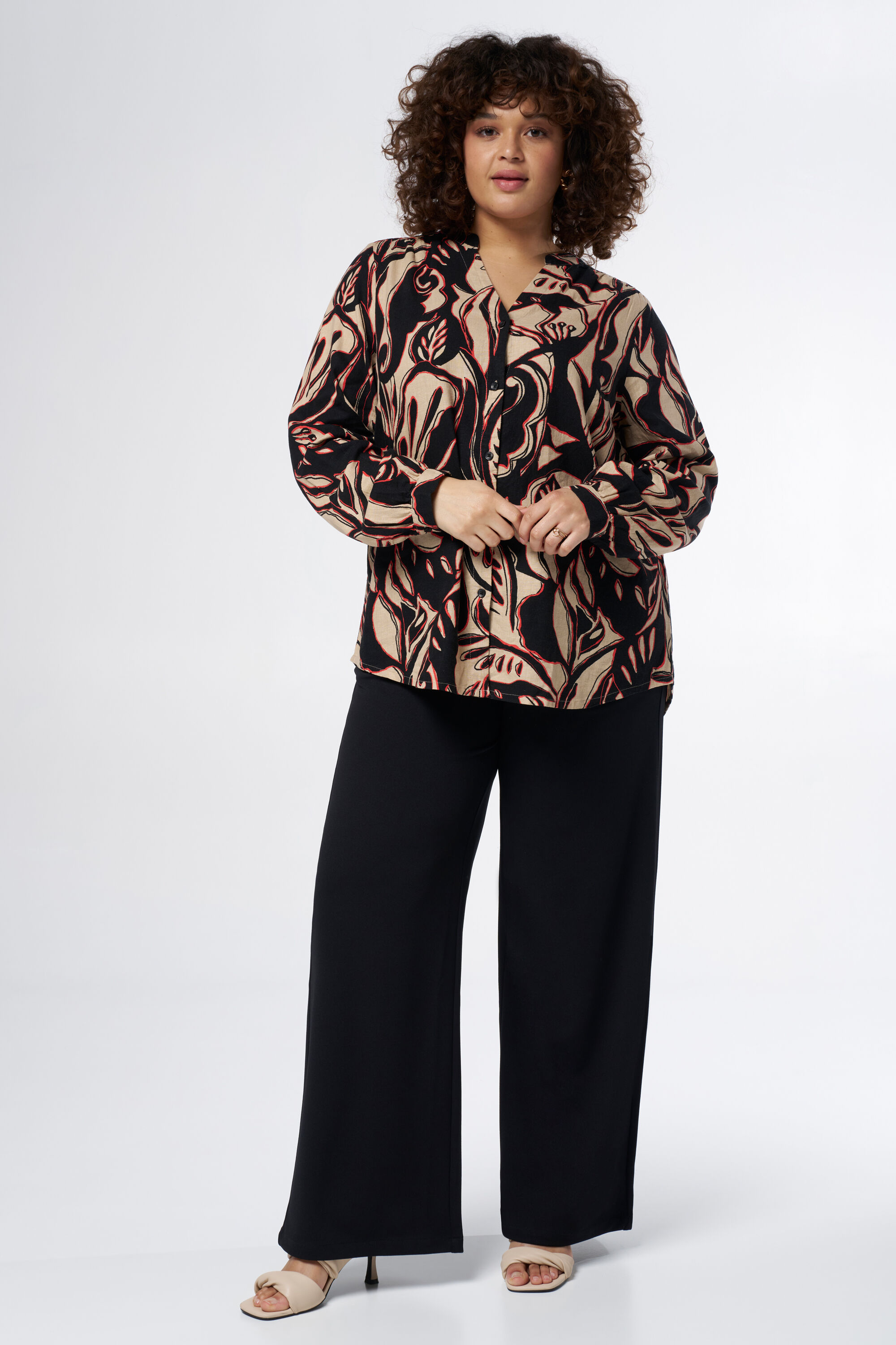 Chemisier en lin &agrave; imprim&eacute; image number 6