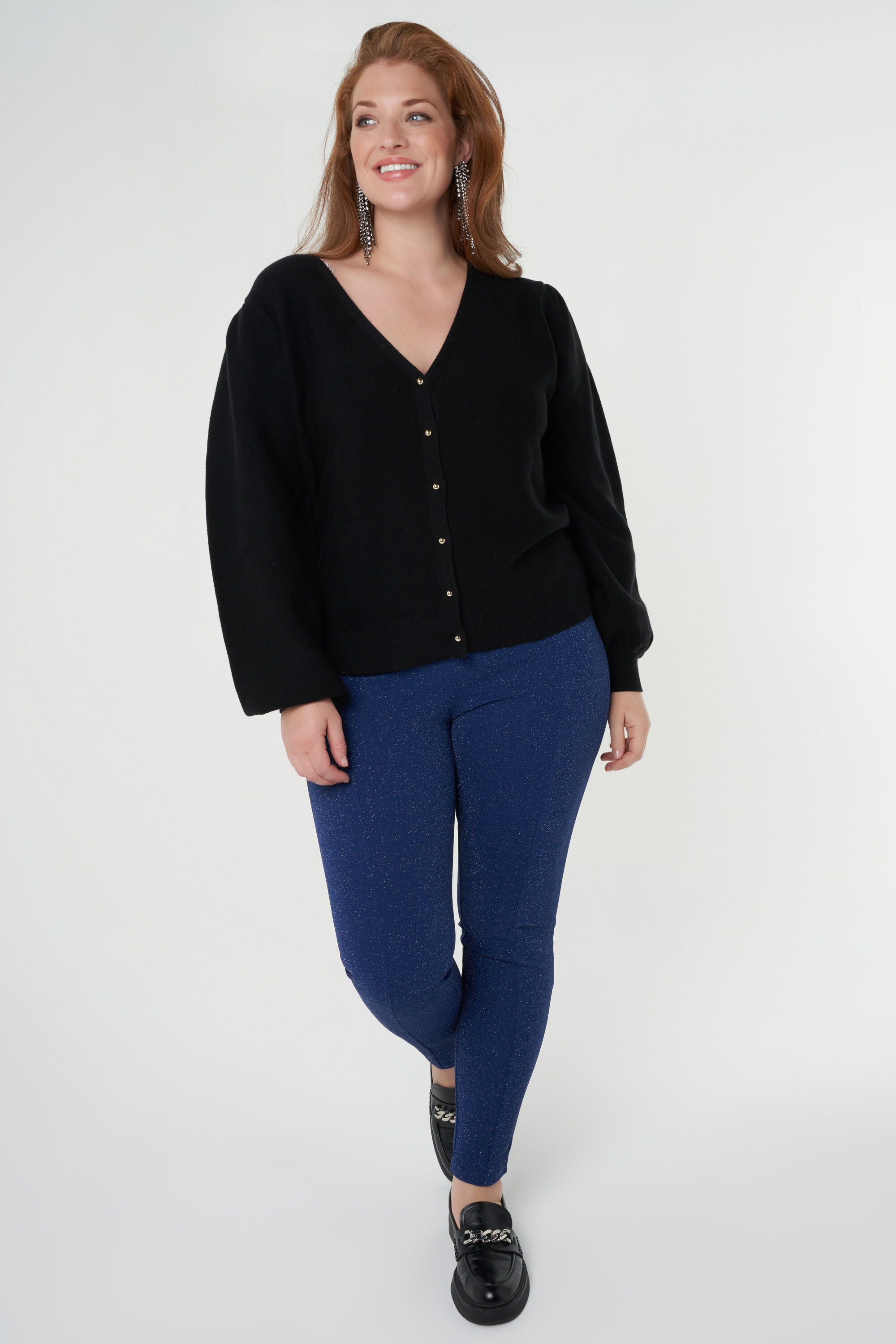 Gilet en maille fine boutonn&eacute; image number 4