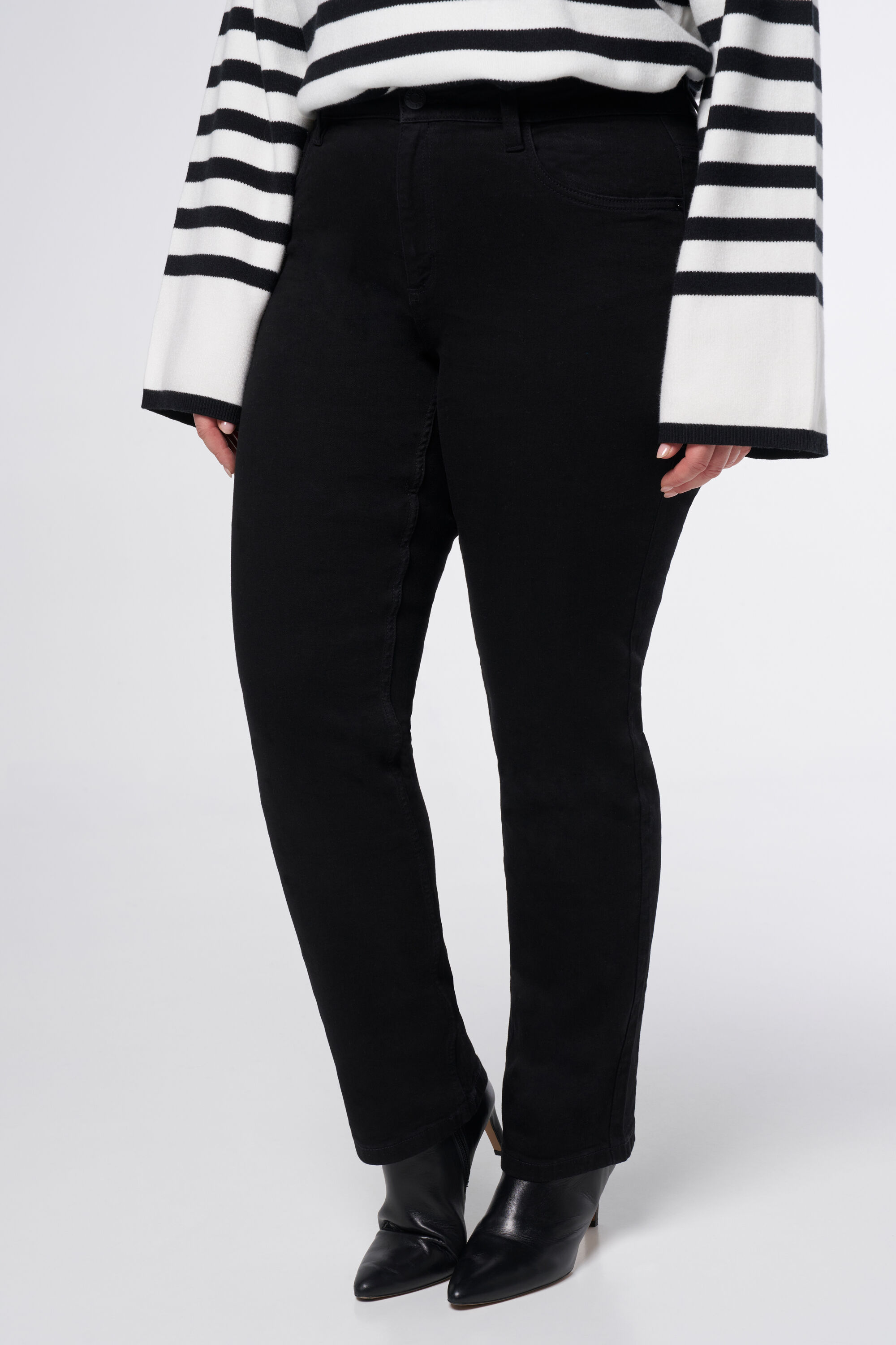 Jean droit LILY image number 5