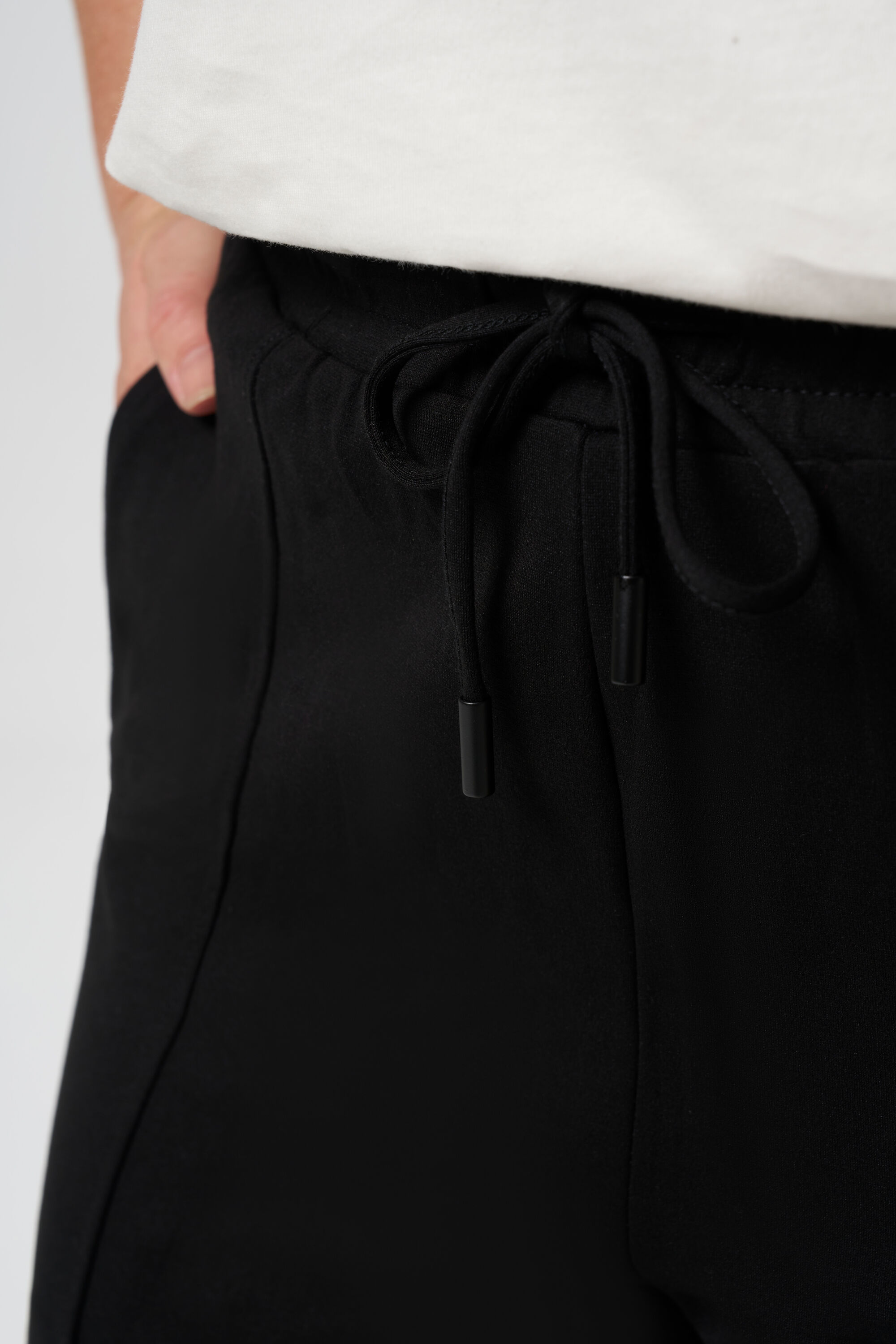 Jogging ample image number 4