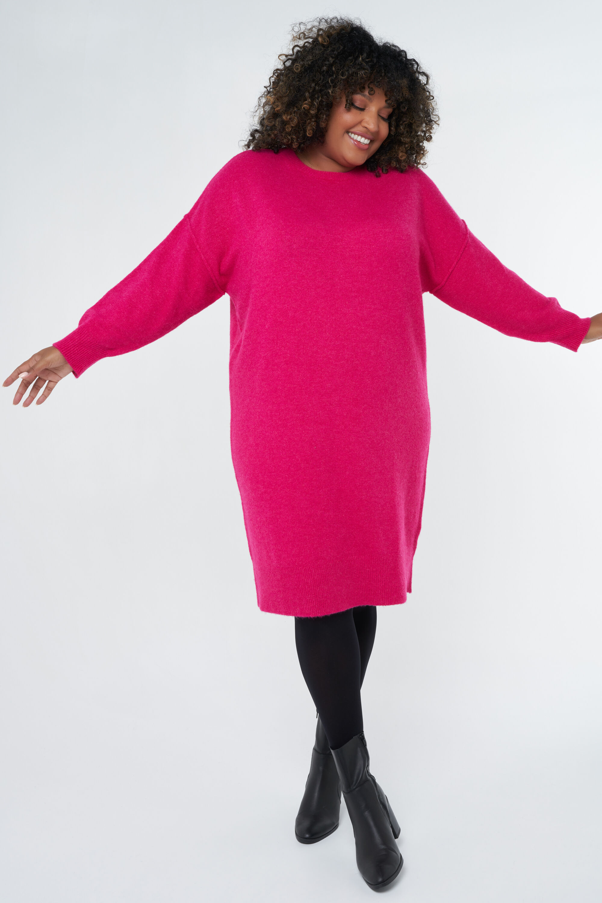 Robe midi en maille fine image number 5