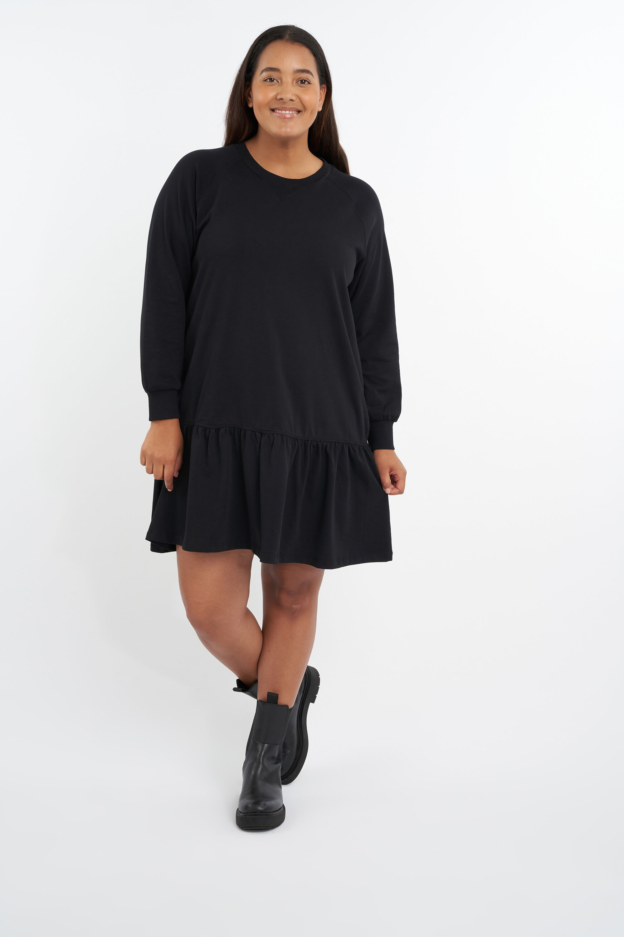 Robe pull  image number 5