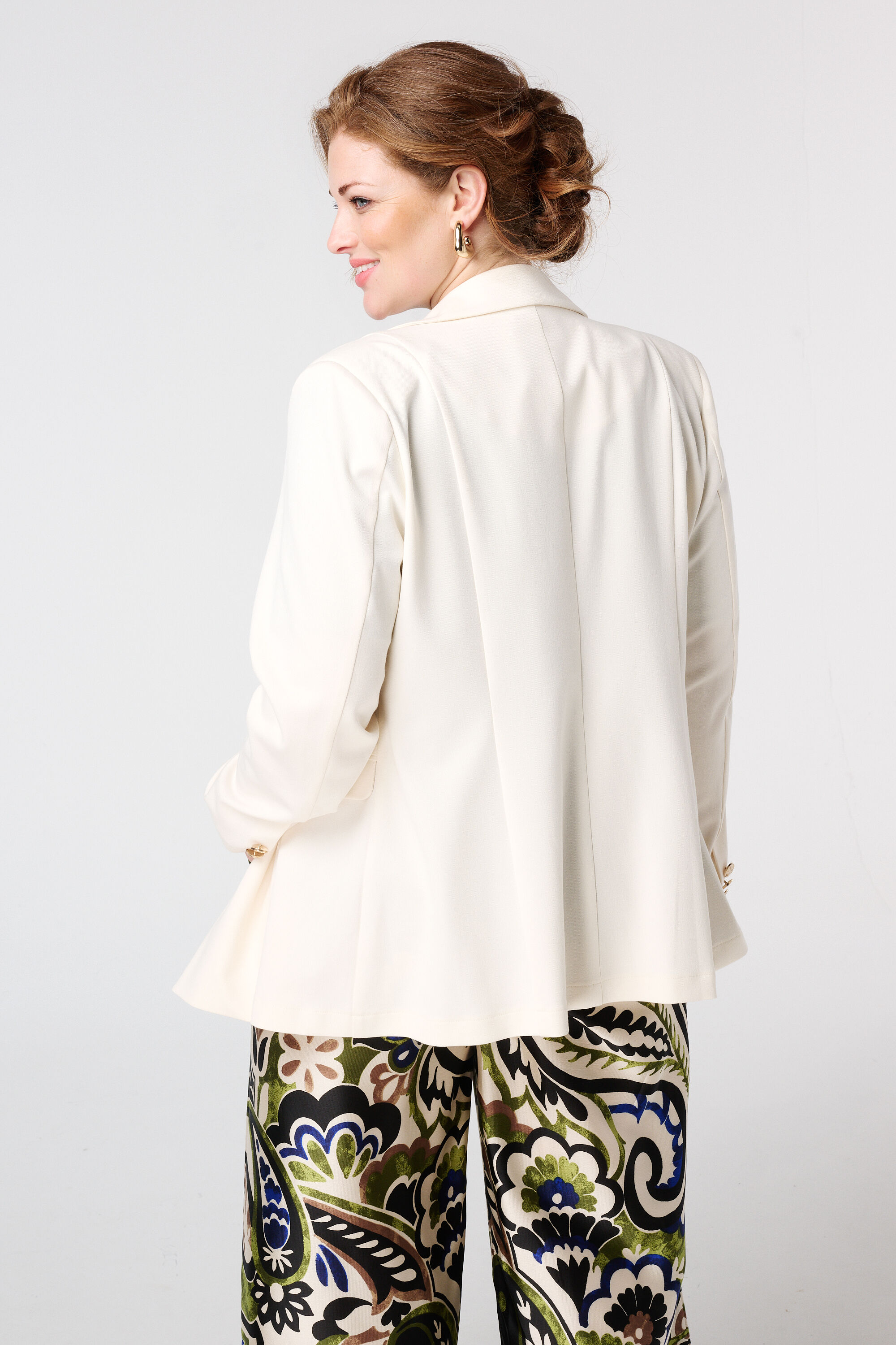 Blazer avec boutons dor&eacute;s image number 3